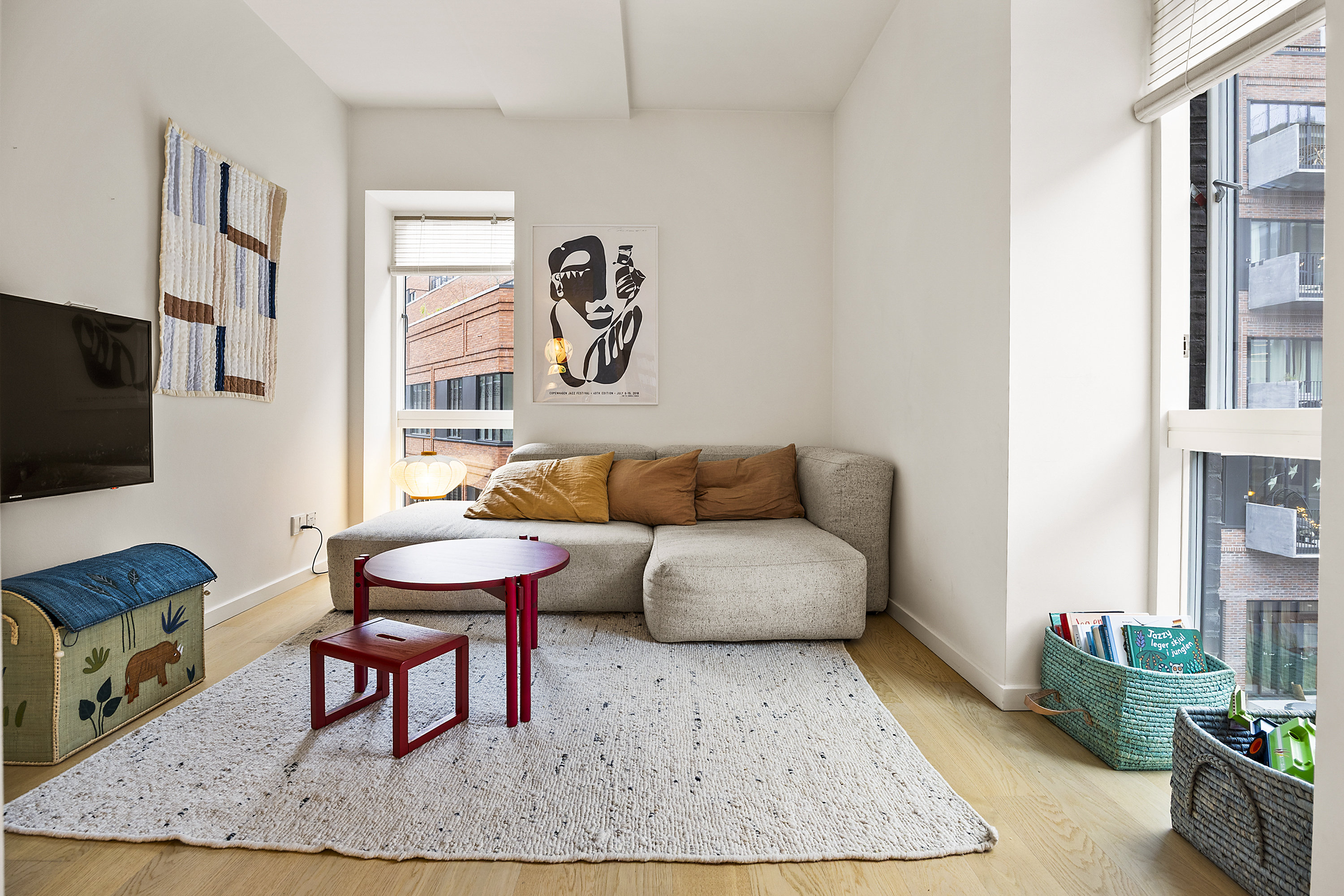 Fremhævet stue billede i fuldskærmstilstand. Billede af Bag Elefanterne 27, 2. th., 1799 København V