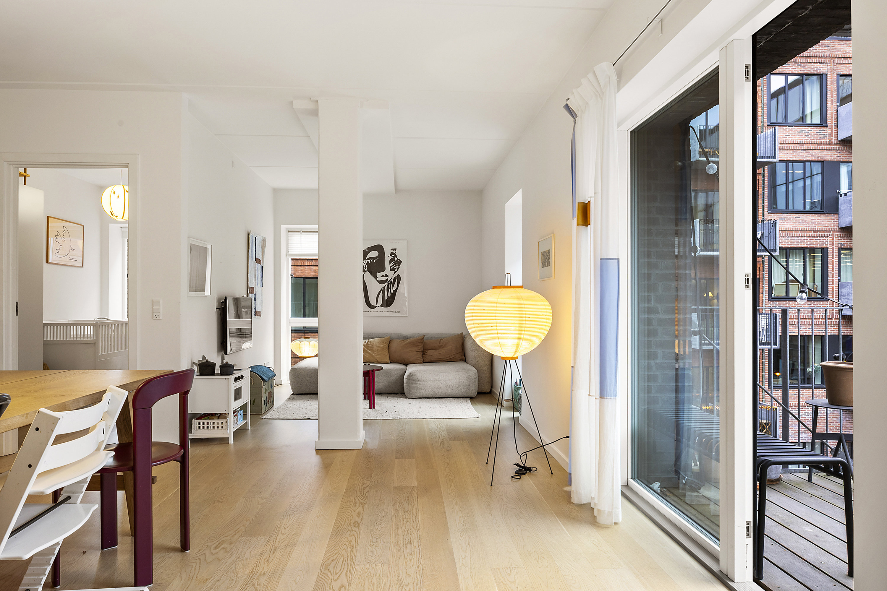 Fremhævet opholdsrum billede i fuldskærmstilstand. Billede af Bag Elefanterne 27, 2. th., 1799 København V