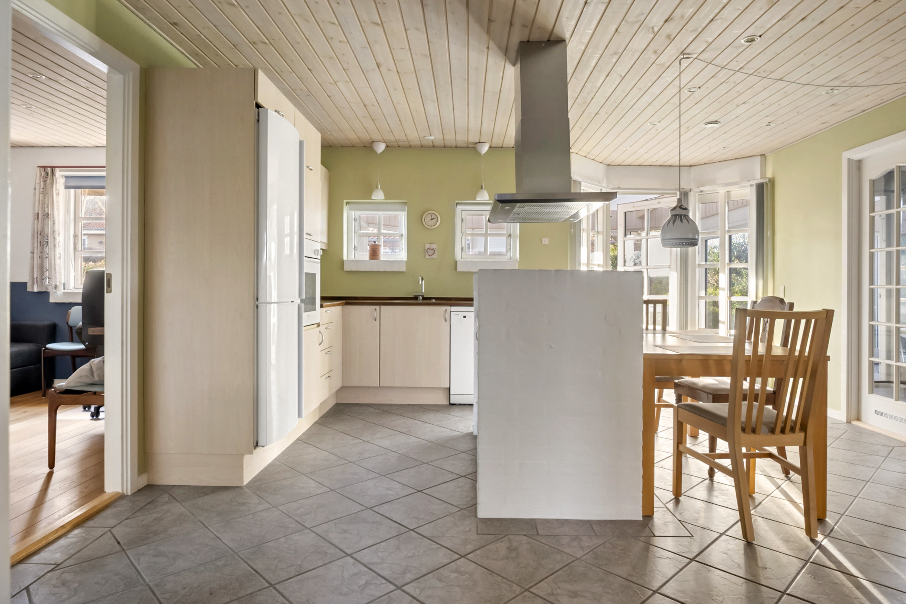 Fremhævet køkken alrum billede i fuldskærmstilstand. Billede af Højen 5, Korsør Syd, 4220 Korsør