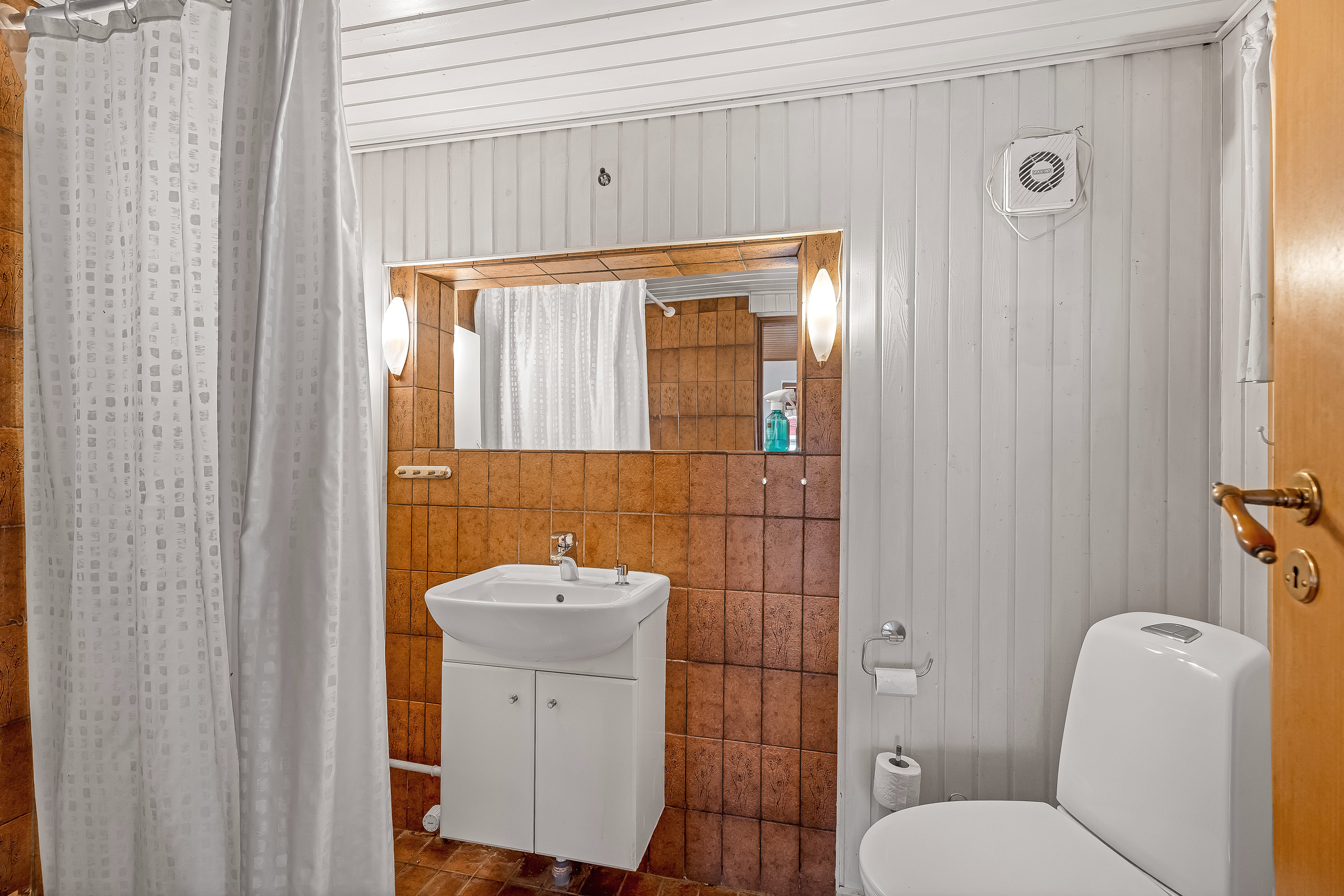 Fremhævet badeværelse billede i fuldskærmstilstand. Billede af Gallevej 8, 4913 Horslunde