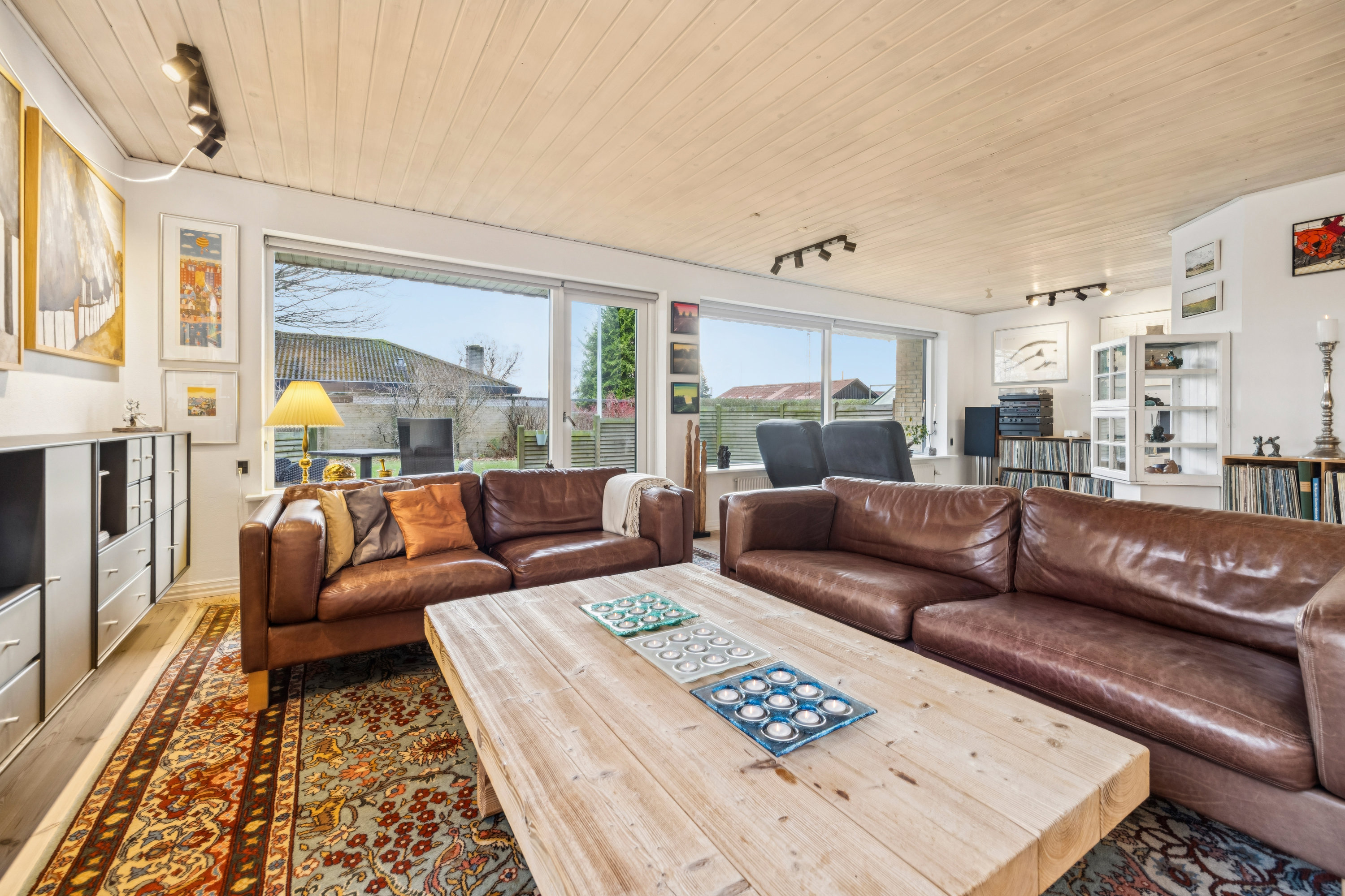 Fremhævet stue billede i fuldskærmstilstand. Billede af Sulsted Kærvej 9, 9381 Sulsted