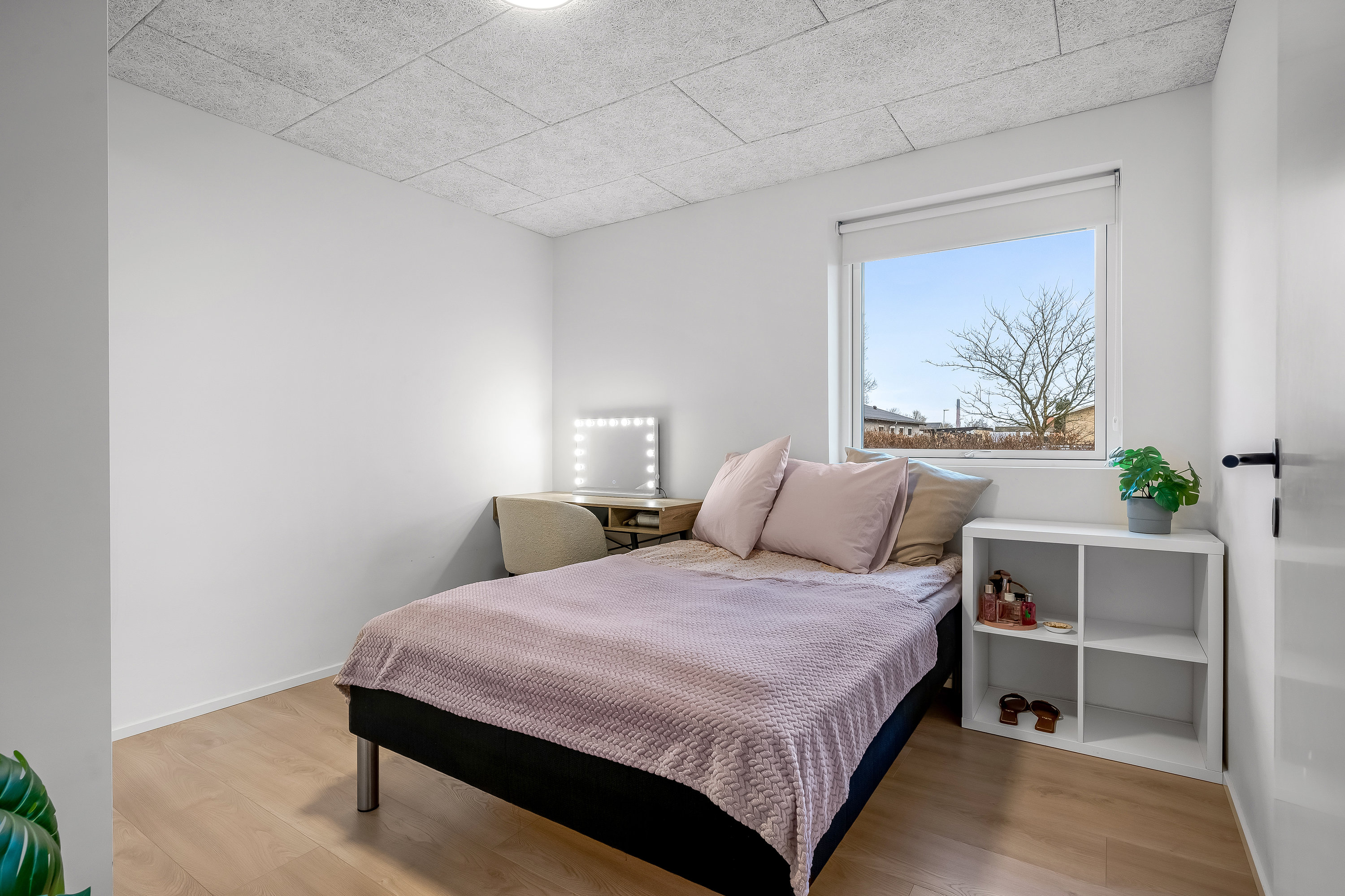 Fremhævet værelse billede i fuldskærmstilstand. Billede af Suensonsvej 46, 7500 Holstebro