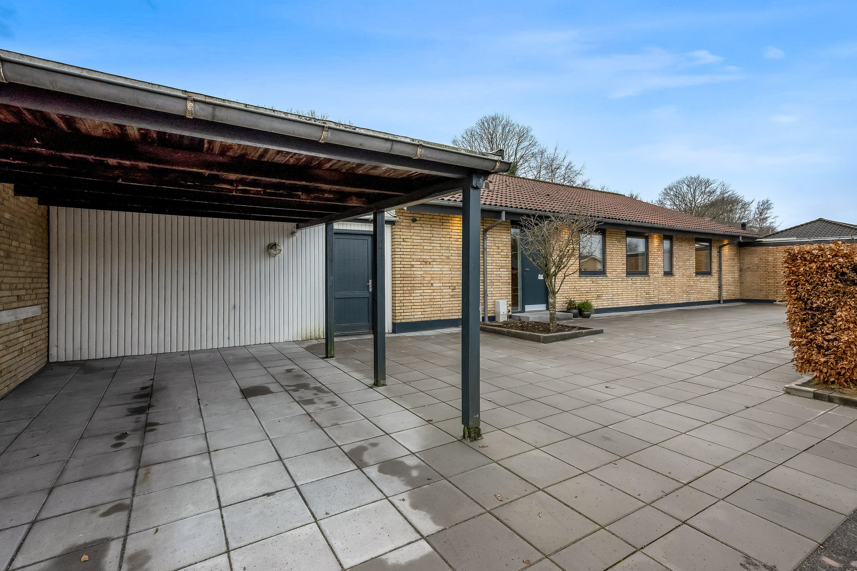 Fremhævet carport billede i fuldskærmstilstand. Billede af Suensonsvej 46, 7500 Holstebro