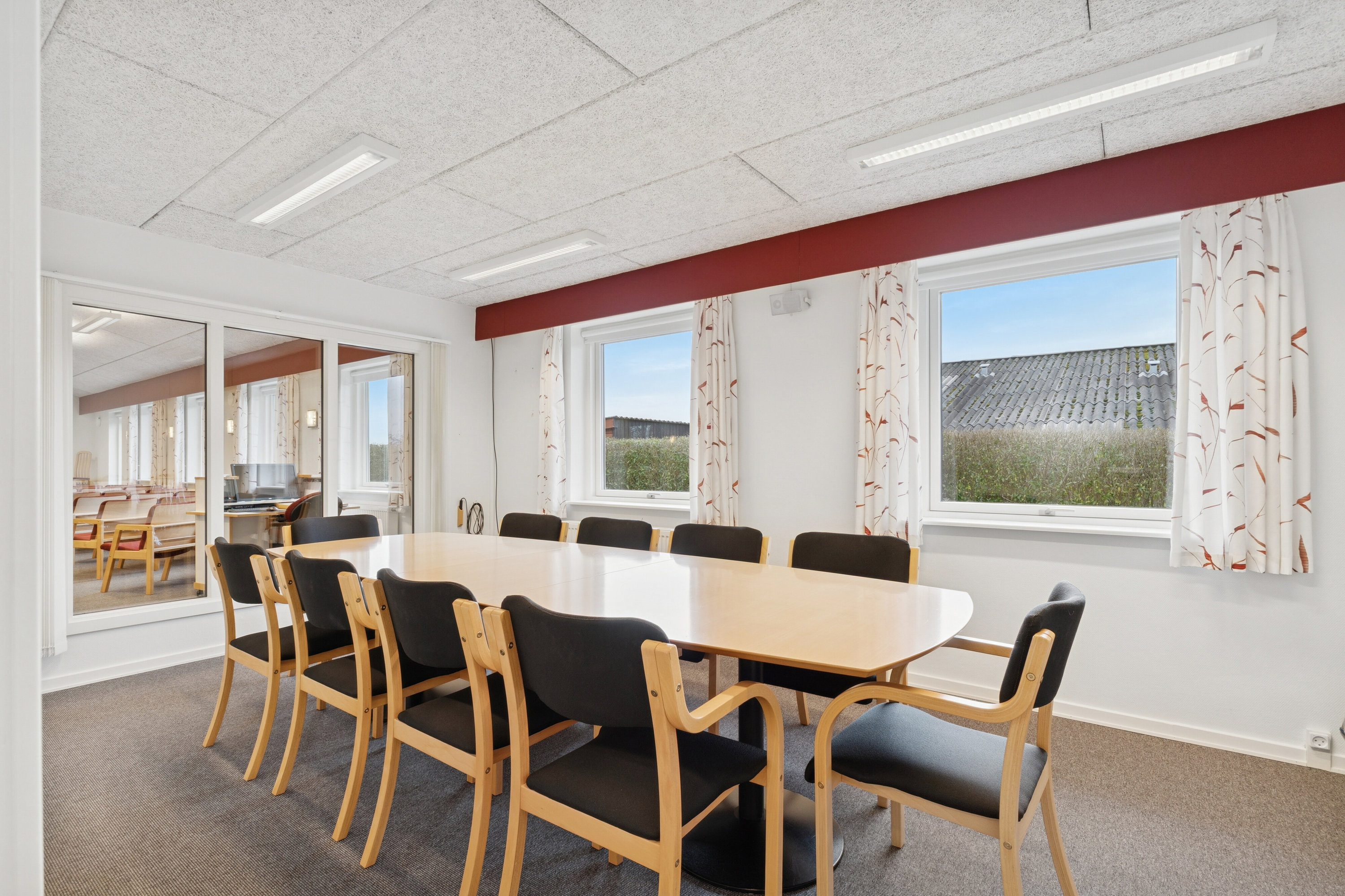 Fremhævet kontor m møderum billede i fuldskærmstilstand. Billede af Søndergade 47, 7760 Hurup Thy