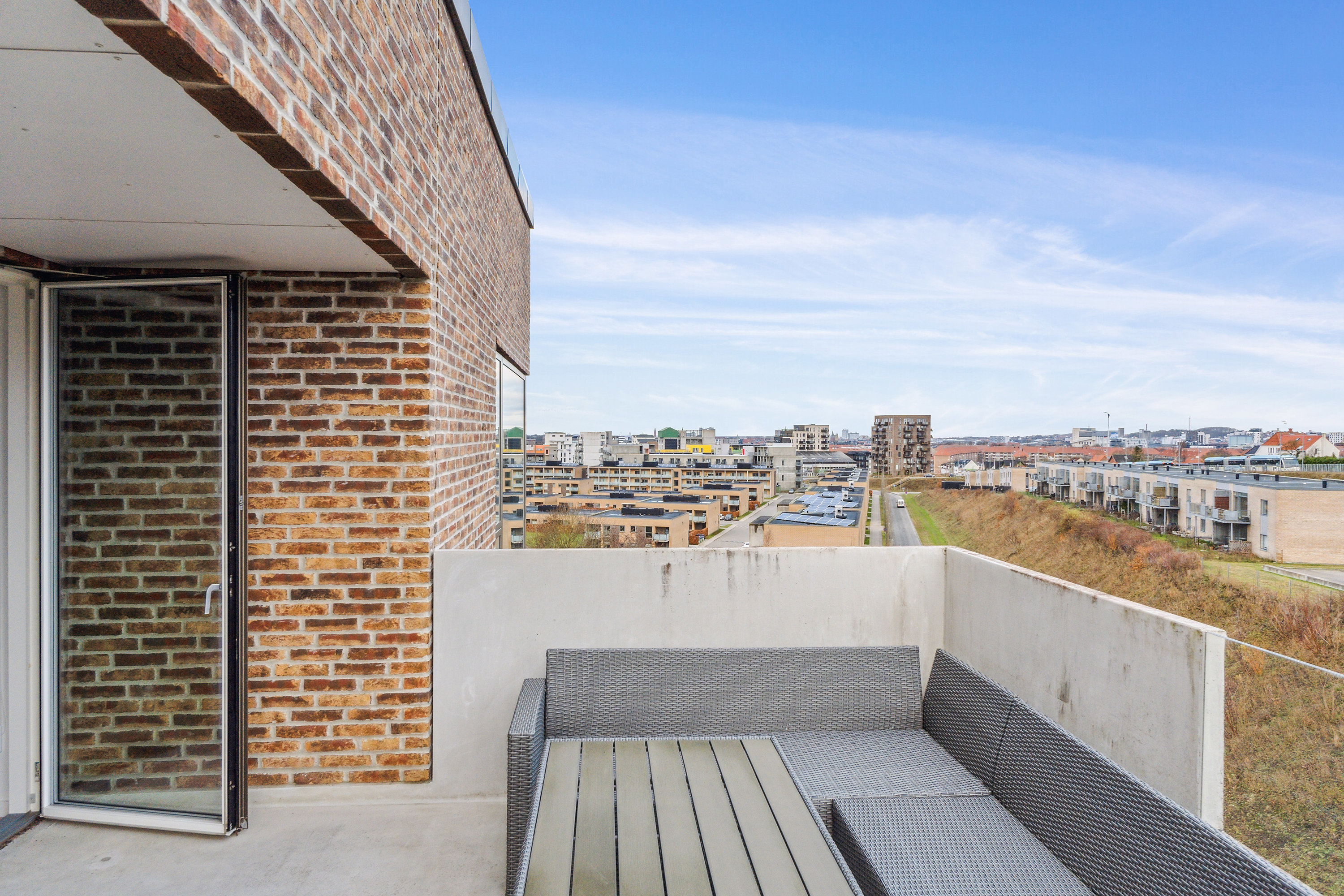 Fremhævet altan billede i fuldskærmstilstand. Billede af Kridtsløjfen 21, 5. 4., 9000 Aalborg