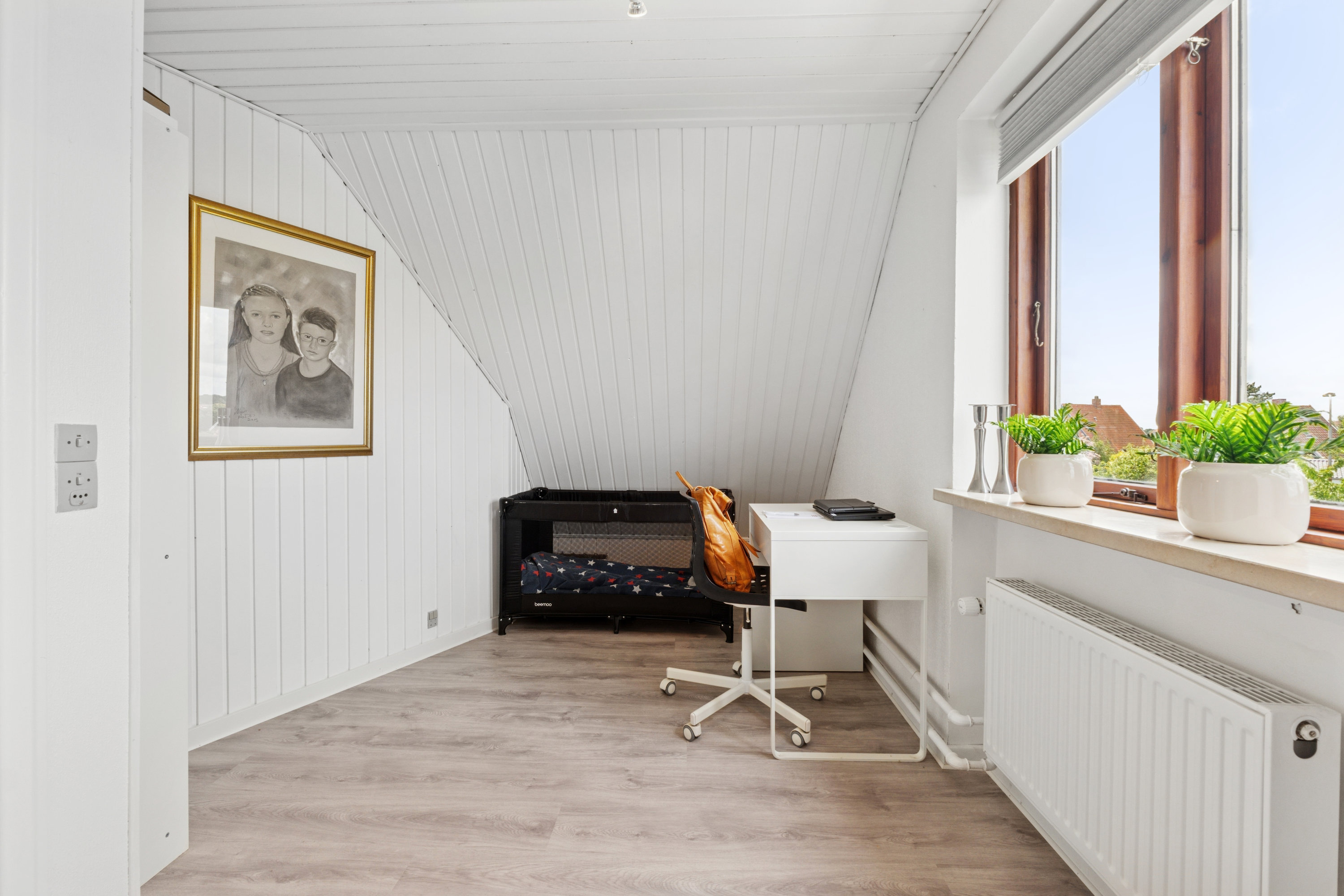 Fremhævet kontor billede i fuldskærmstilstand. Billede af Lundsvej 2, 5800 Nyborg