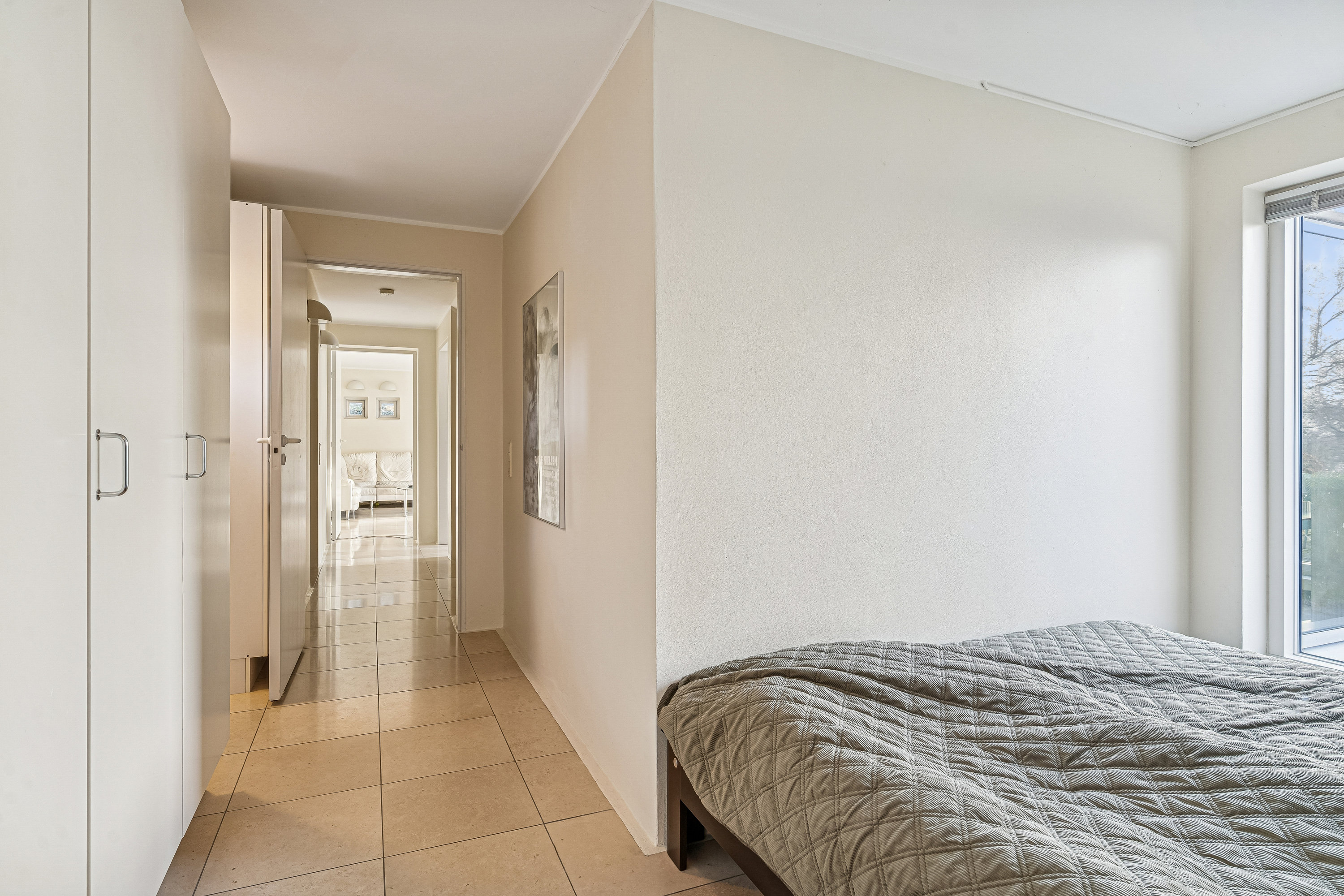 Fremhævet værelse billede i fuldskærmstilstand. Billede af Søndersøvej 49, 3500 Værløse