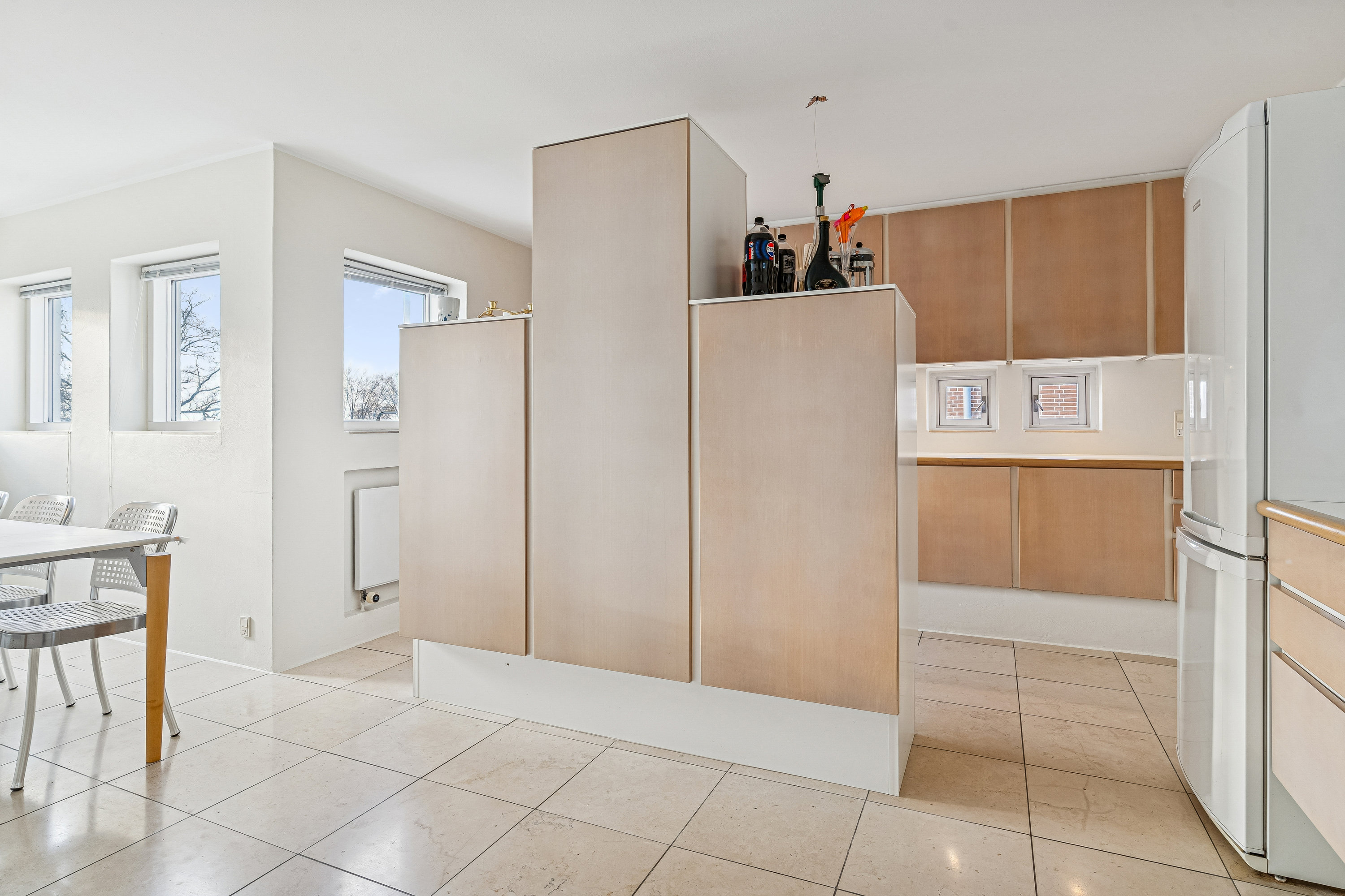 Fremhævet køkken billede i fuldskærmstilstand. Billede af Søndersøvej 49, 3500 Værløse