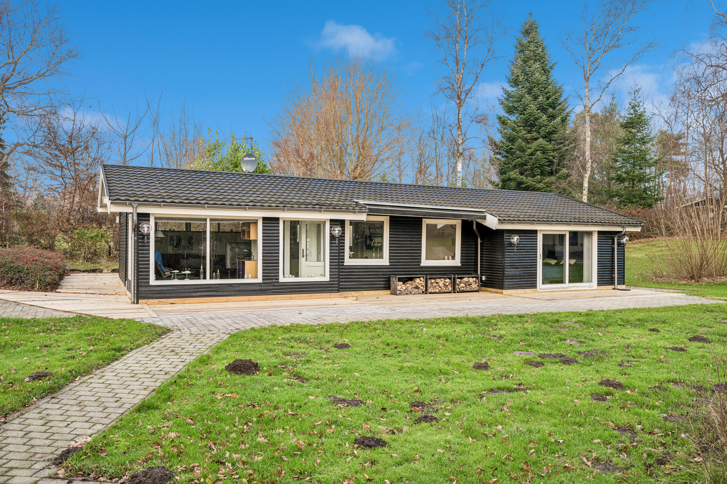 Fremhævet andet billede i fuldskærmstilstand. Billede af Rævevej 5, Ahl Strand, 8400 Ebeltoft