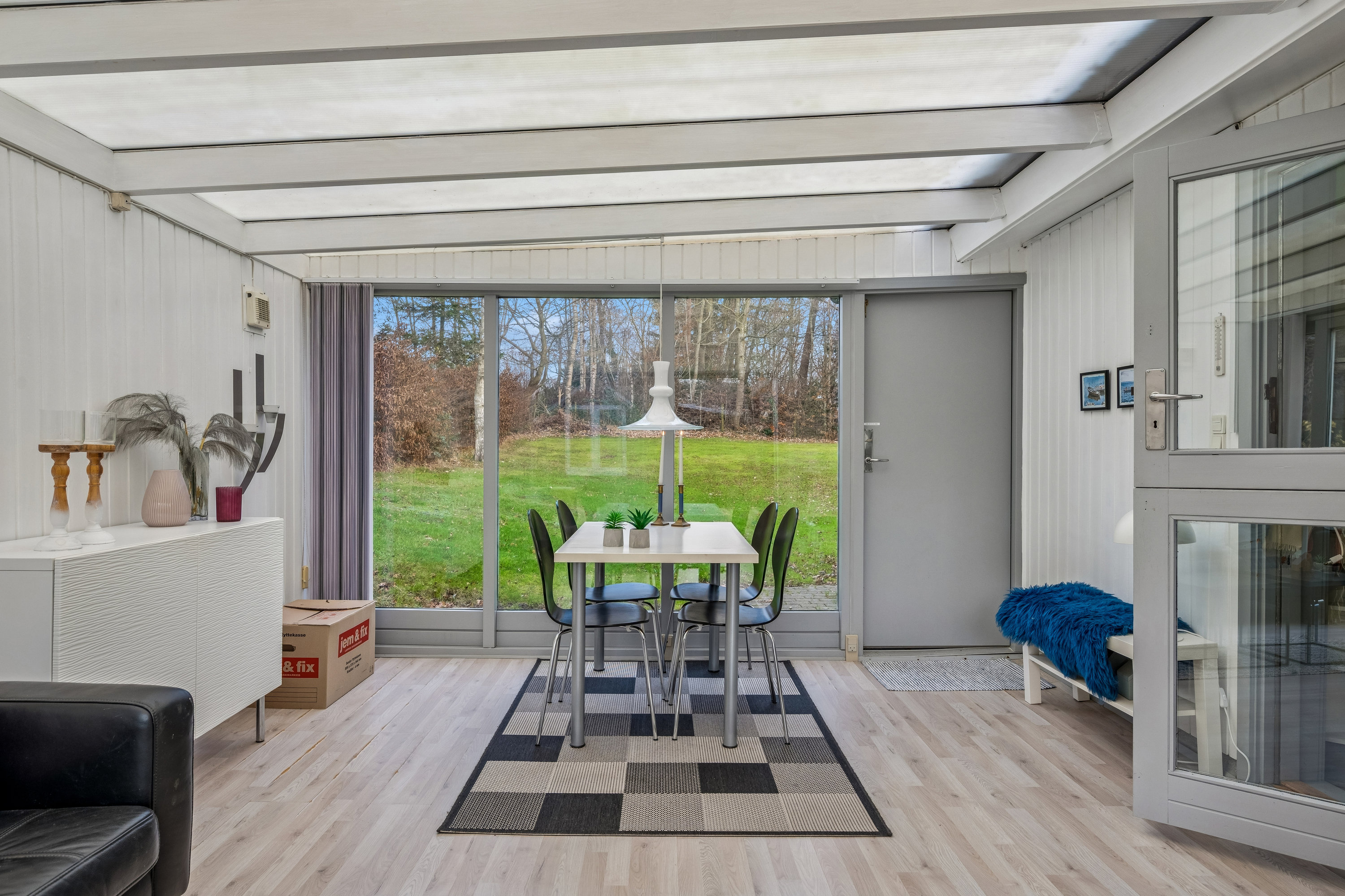 Fremhævet stue billede i fuldskærmstilstand. Billede af Rævevej 5, Ahl Strand, 8400 Ebeltoft
