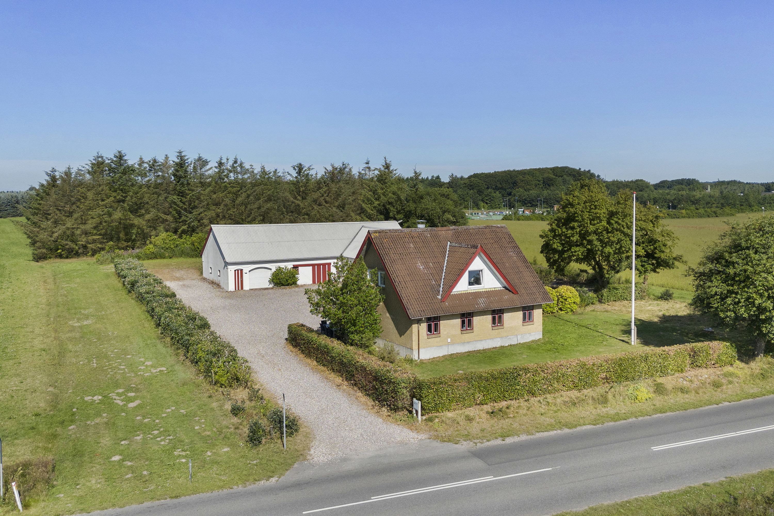 Miniaturebillede 1: ejendom. Billede af Myhlenbergvej 74, 9510 Arden