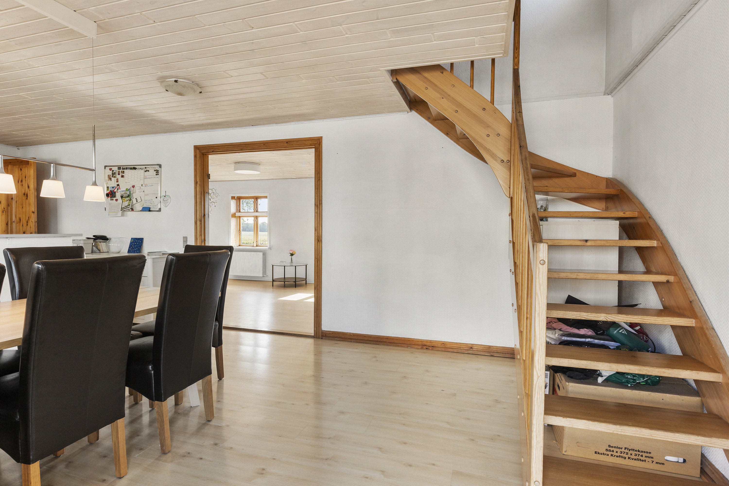 Fremhævet alrum billede i fuldskærmstilstand. Billede af Myhlenbergvej 74, 9510 Arden