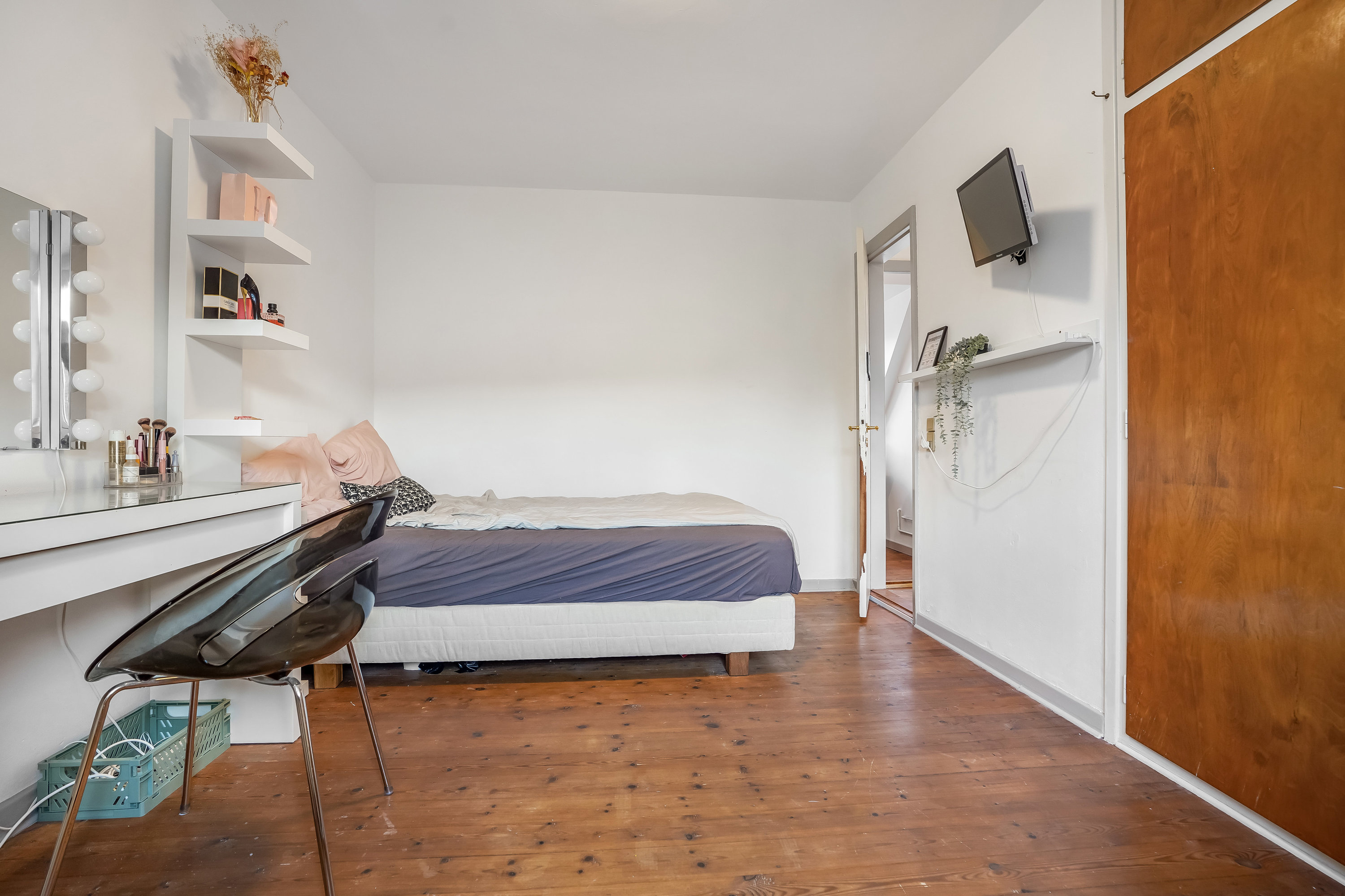 Fremhævet værelse billede i fuldskærmstilstand. Billede af Borchsvej 6, Bolbro, 5200 Odense V