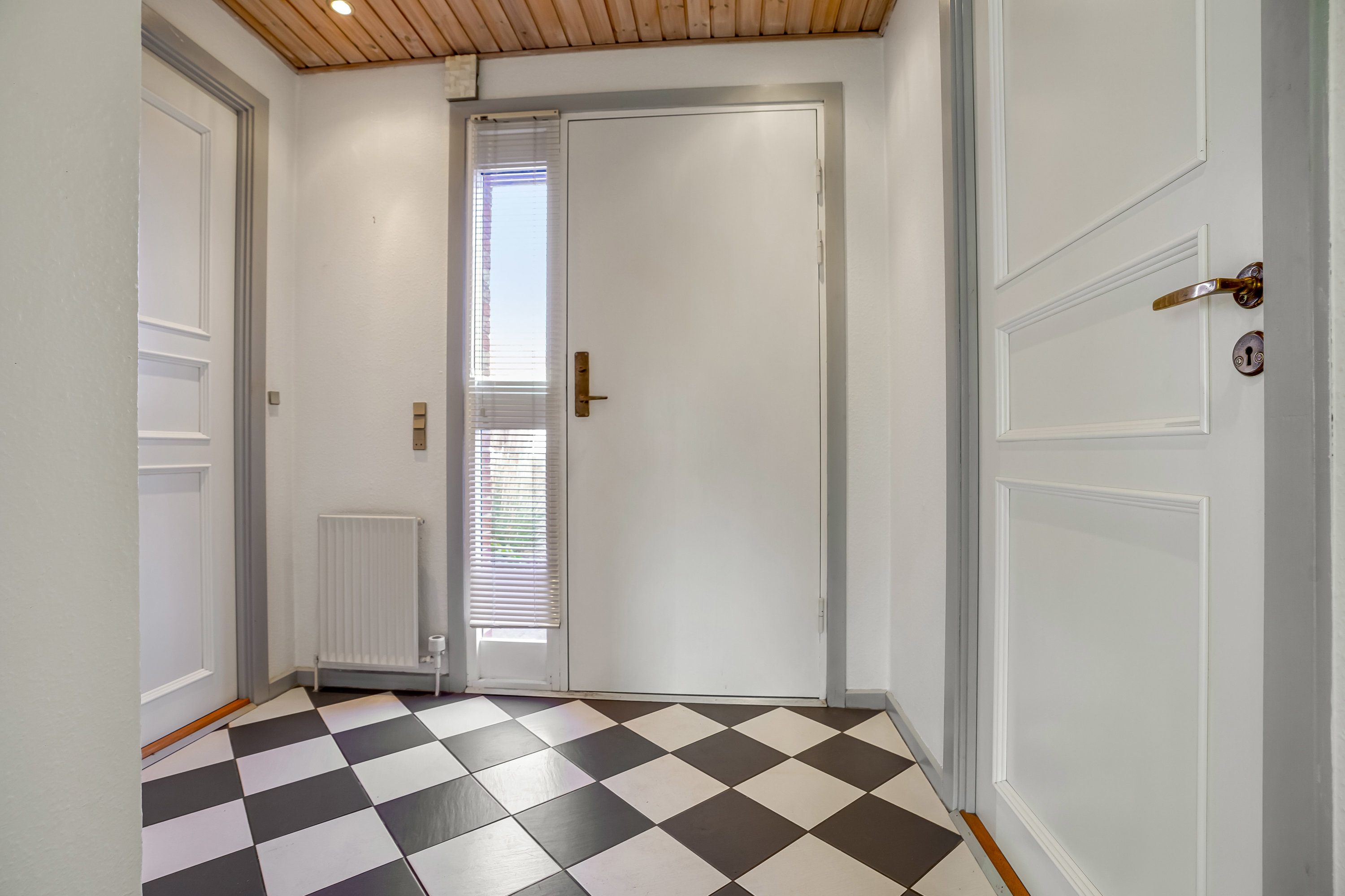 Fremhævet entré billede i fuldskærmstilstand. Billede af Møllehaven 1B, 5500 Middelfart