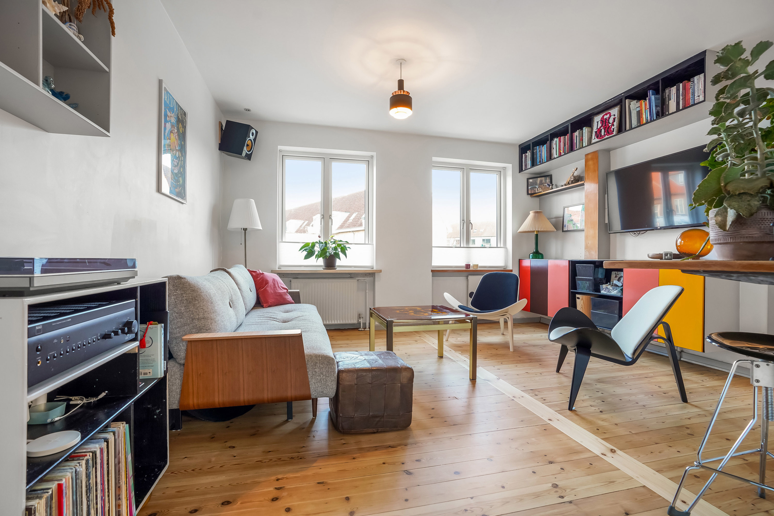 Fremhævet stue billede i fuldskærmstilstand. Billede af Borchsvej 6, Bolbro, 5200 Odense V