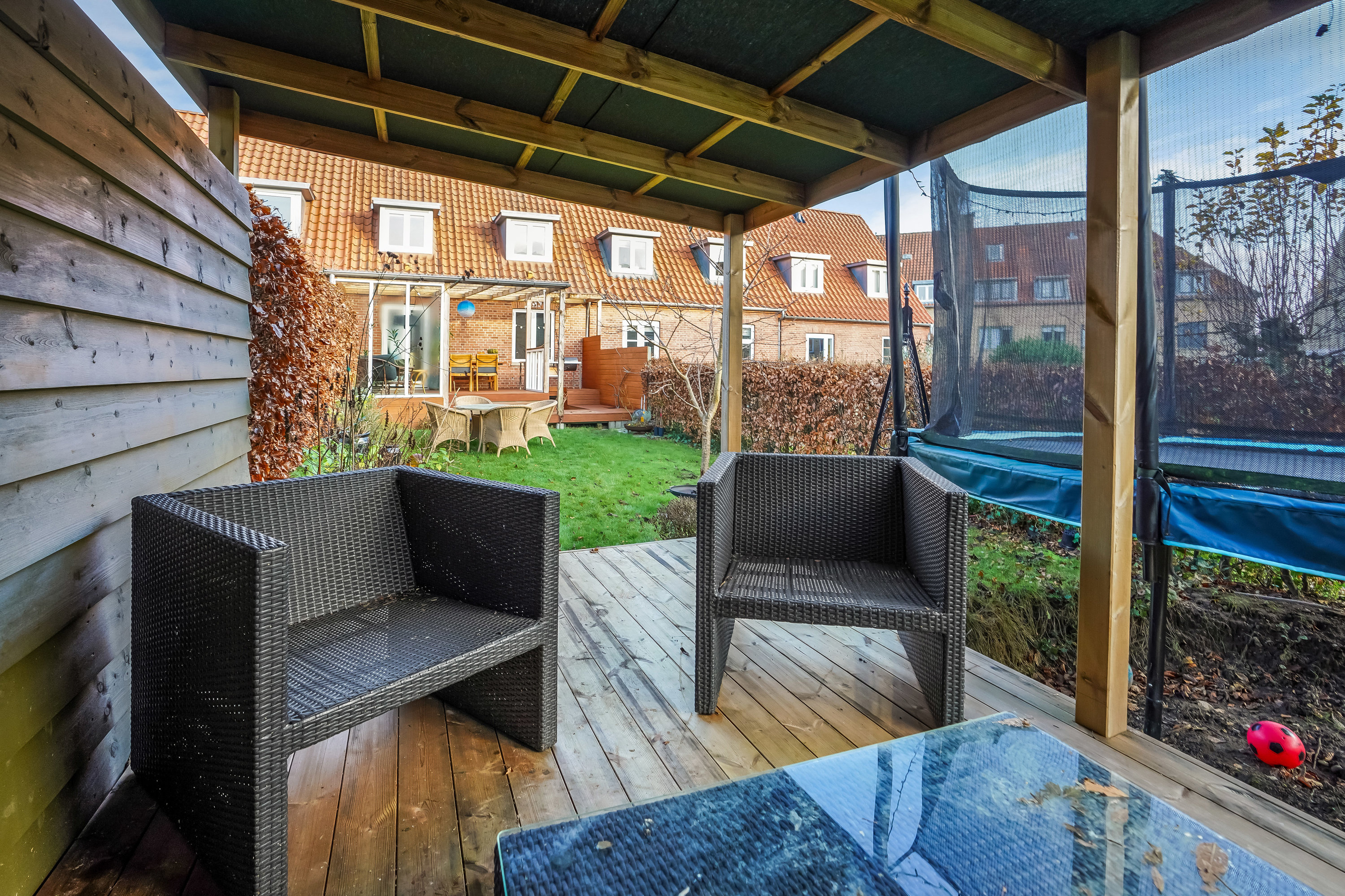 Fremhævet terrasse billede i fuldskærmstilstand. Billede af Borchsvej 6, Bolbro, 5200 Odense V