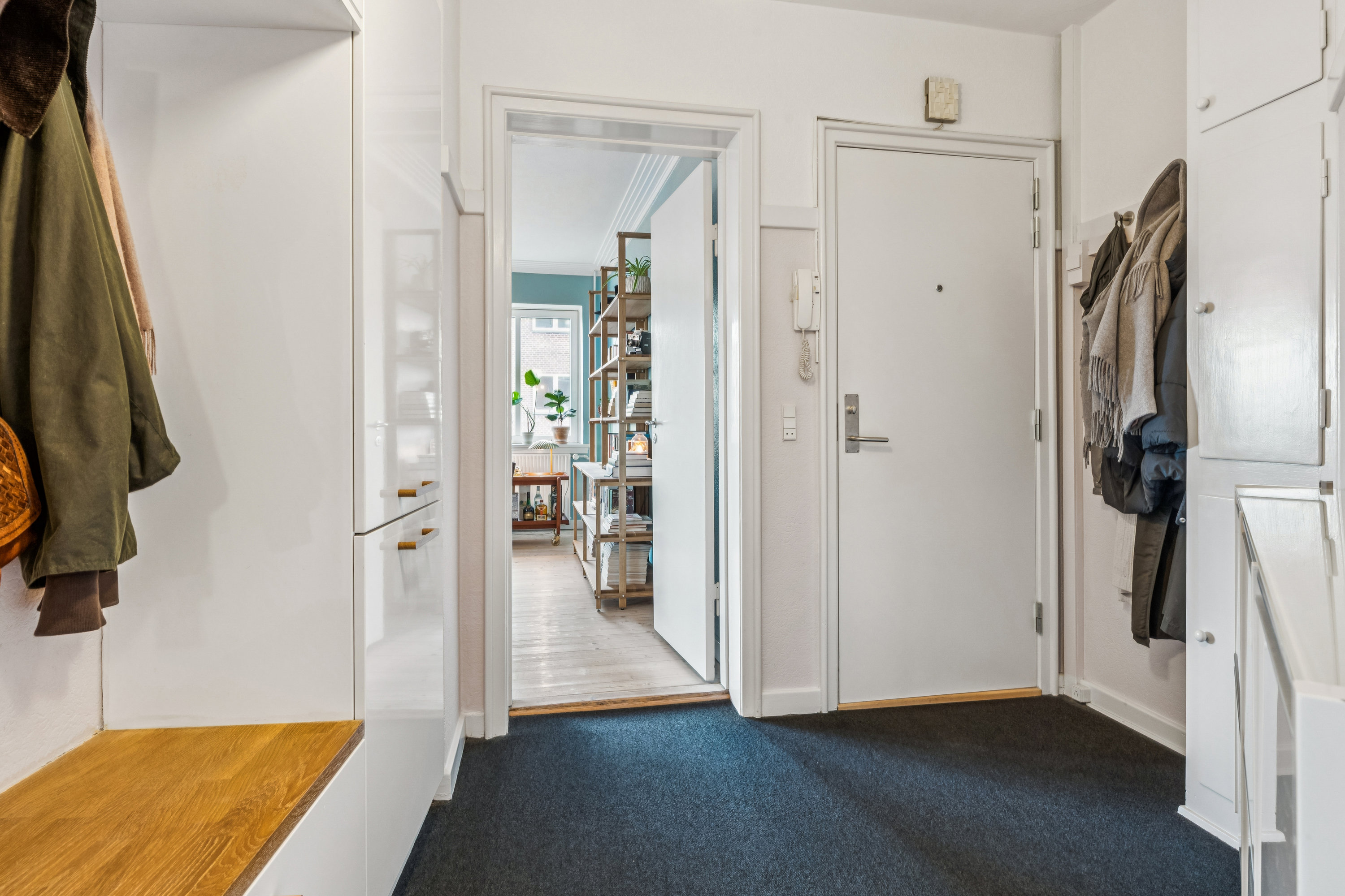 Fremhævet entré billede i fuldskærmstilstand. Billede af Vendelbogade 17, 2. th., 9000 Aalborg