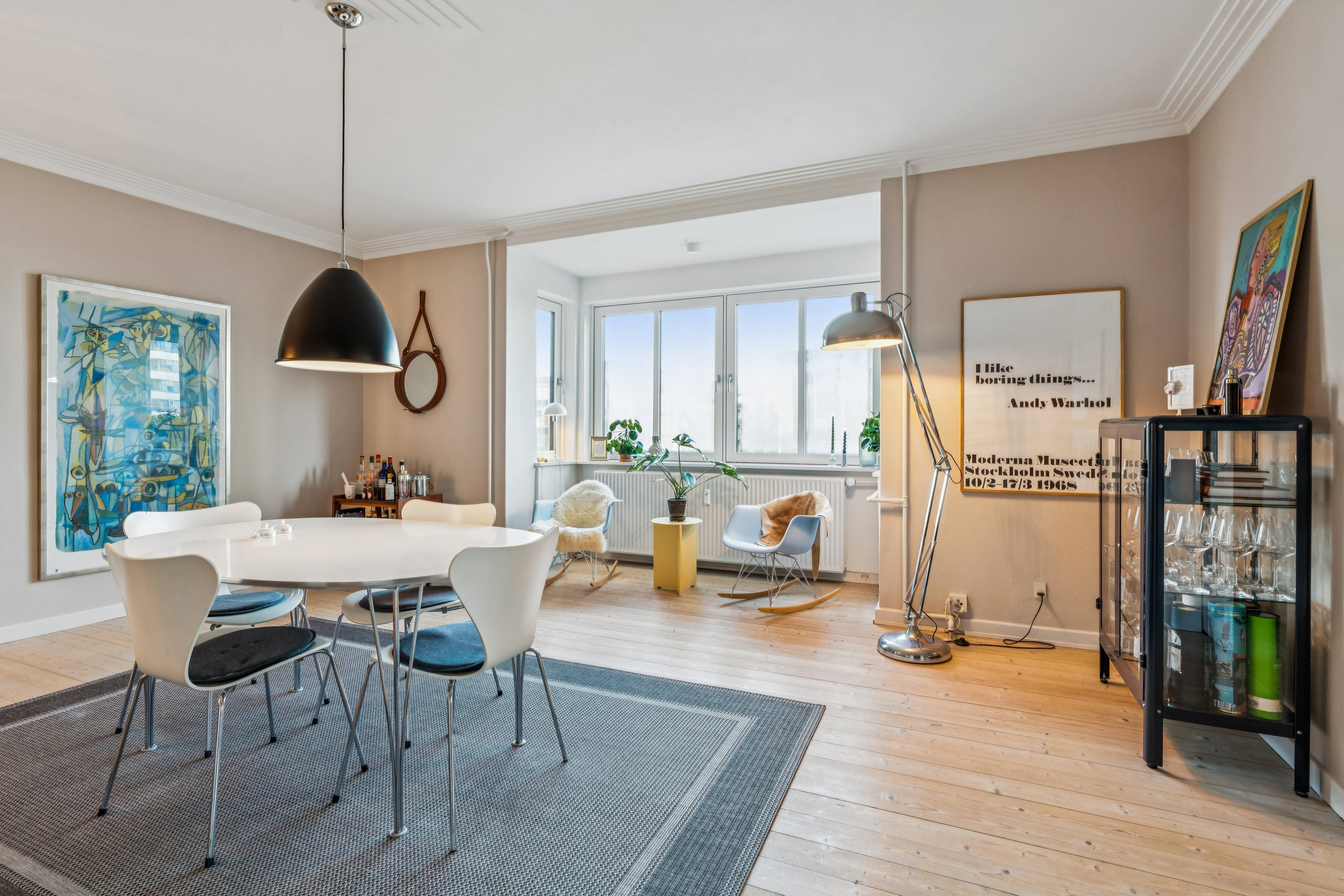 Miniaturebillede 1: stue. Billede af Vendelbogade 17, 2. th., 9000 Aalborg