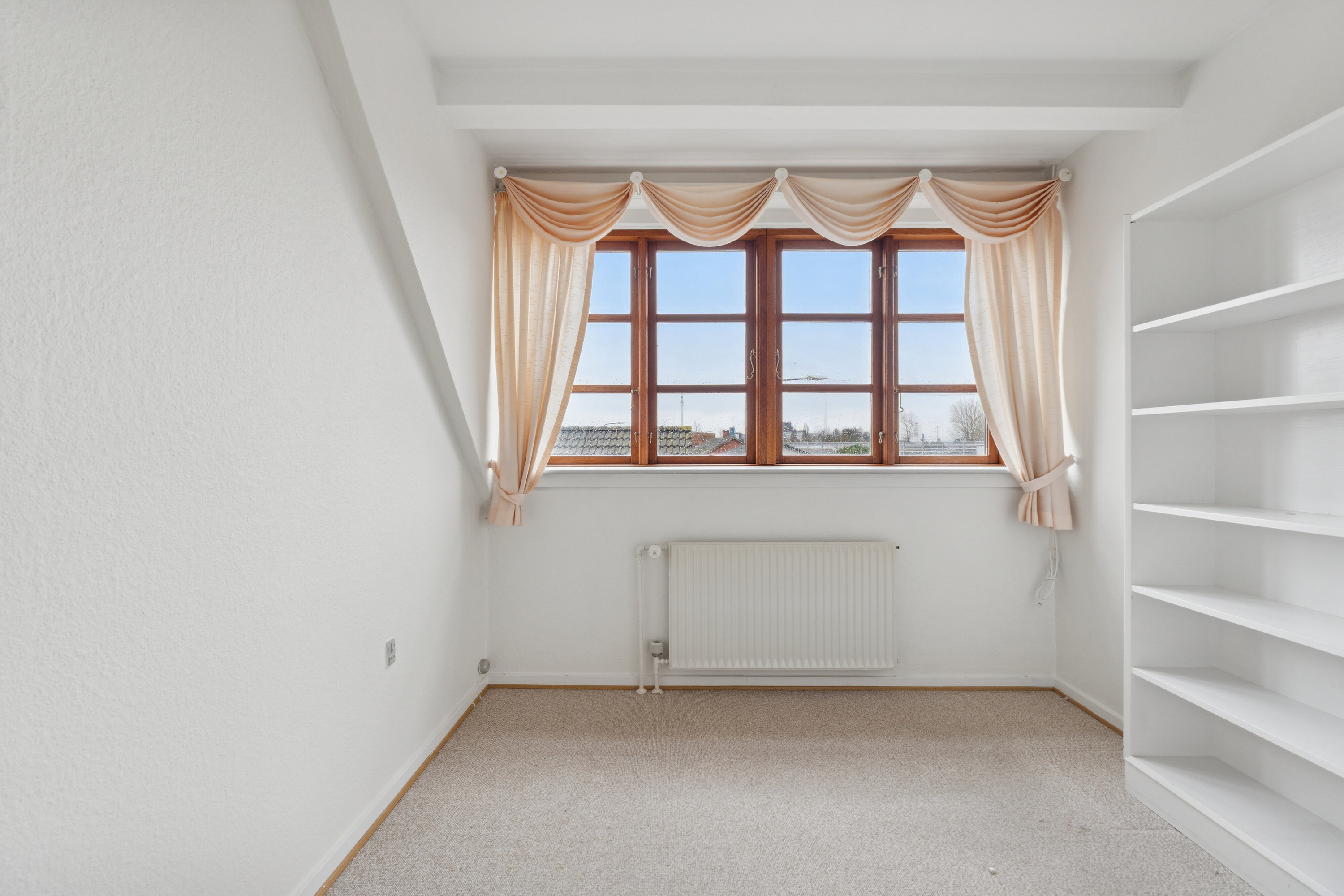 Fremhævet soveværelse billede i fuldskærmstilstand. Billede af Øhavevej 13, 5800 Nyborg