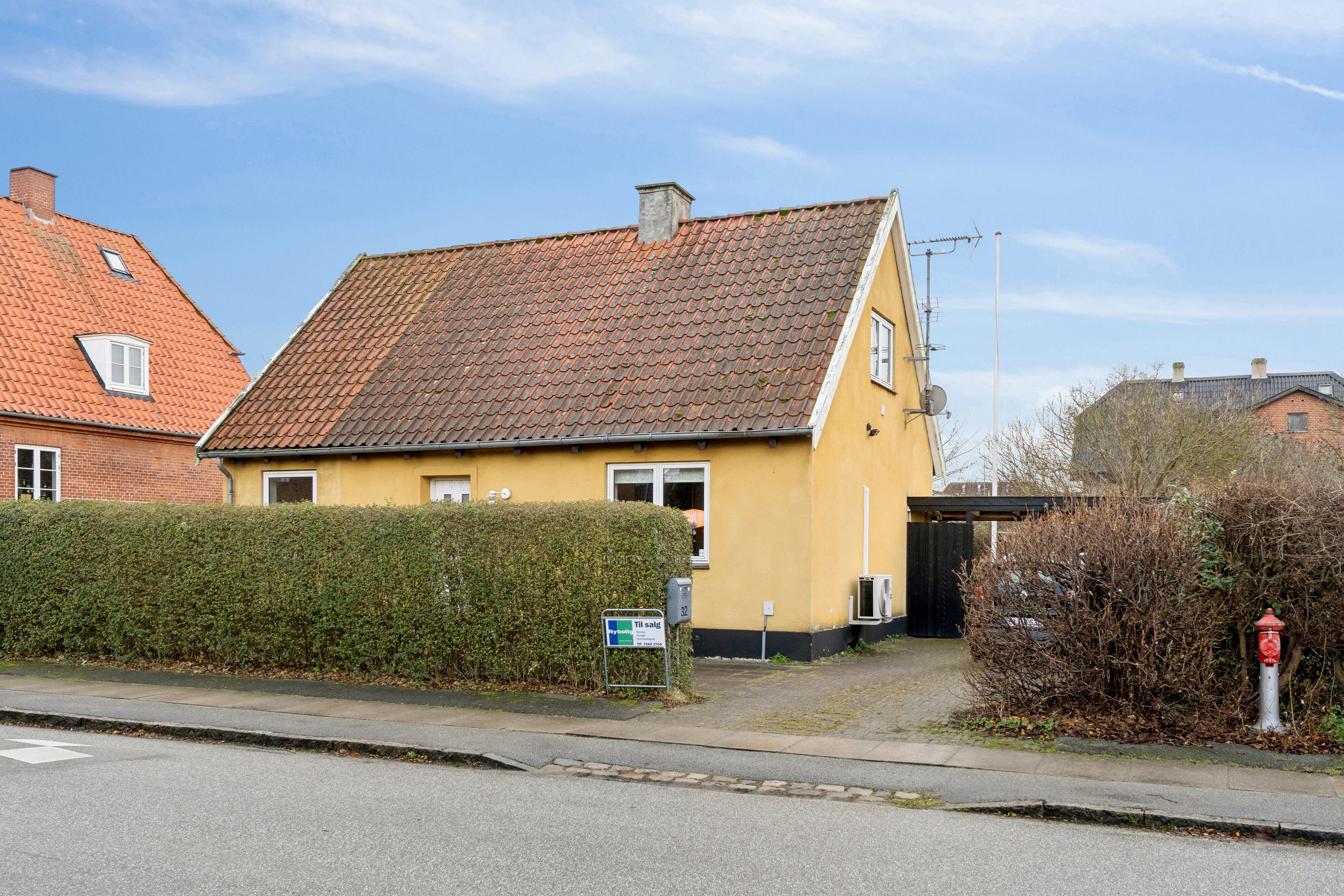 Fremhævet set fra vejen billede i fuldskærmstilstand. Billede af Ceylonvej 32, 2300 København S