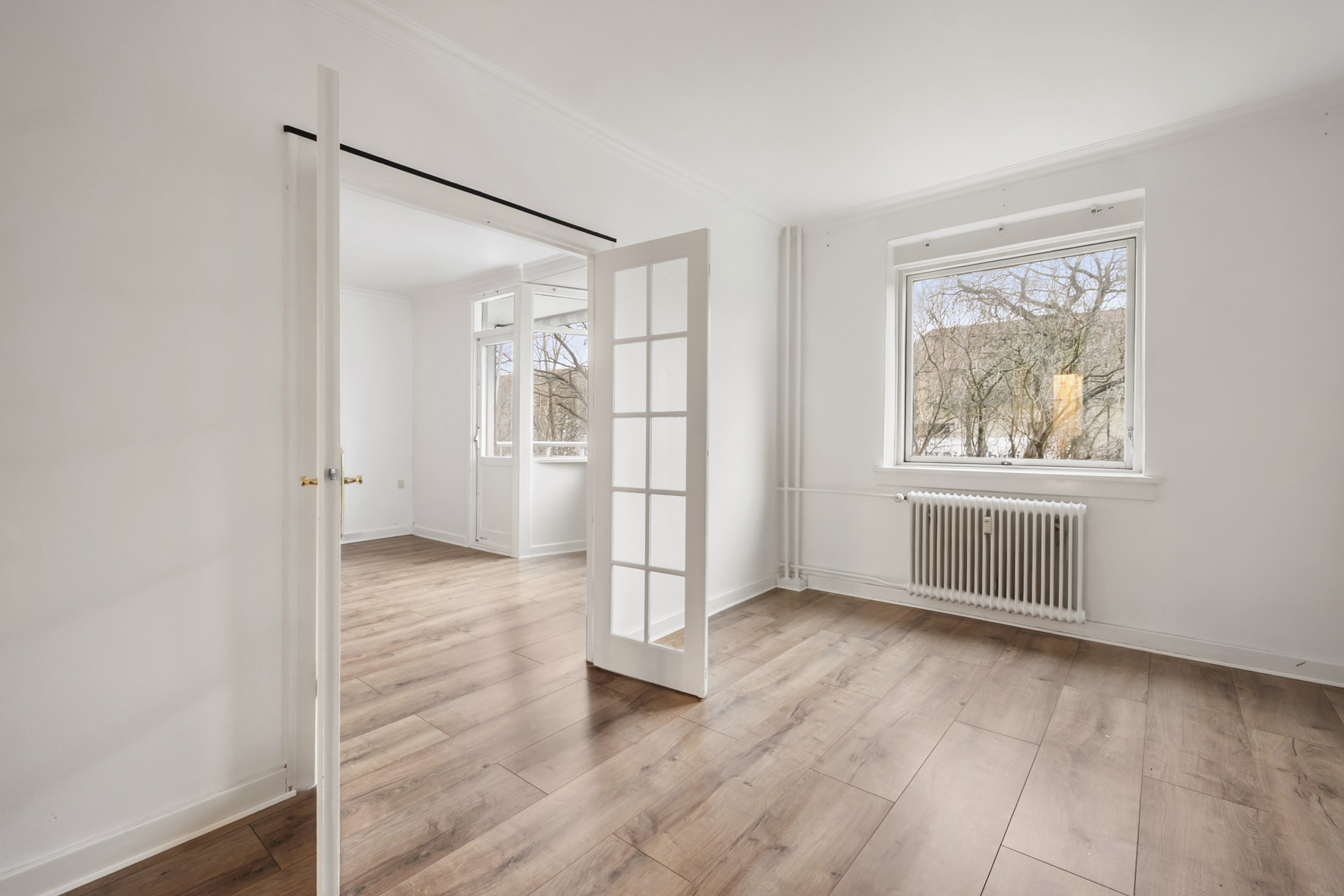 Miniaturebillede 1: værelse. Billede af Skodsborgvej 302, st.. tv., 2850 Nærum