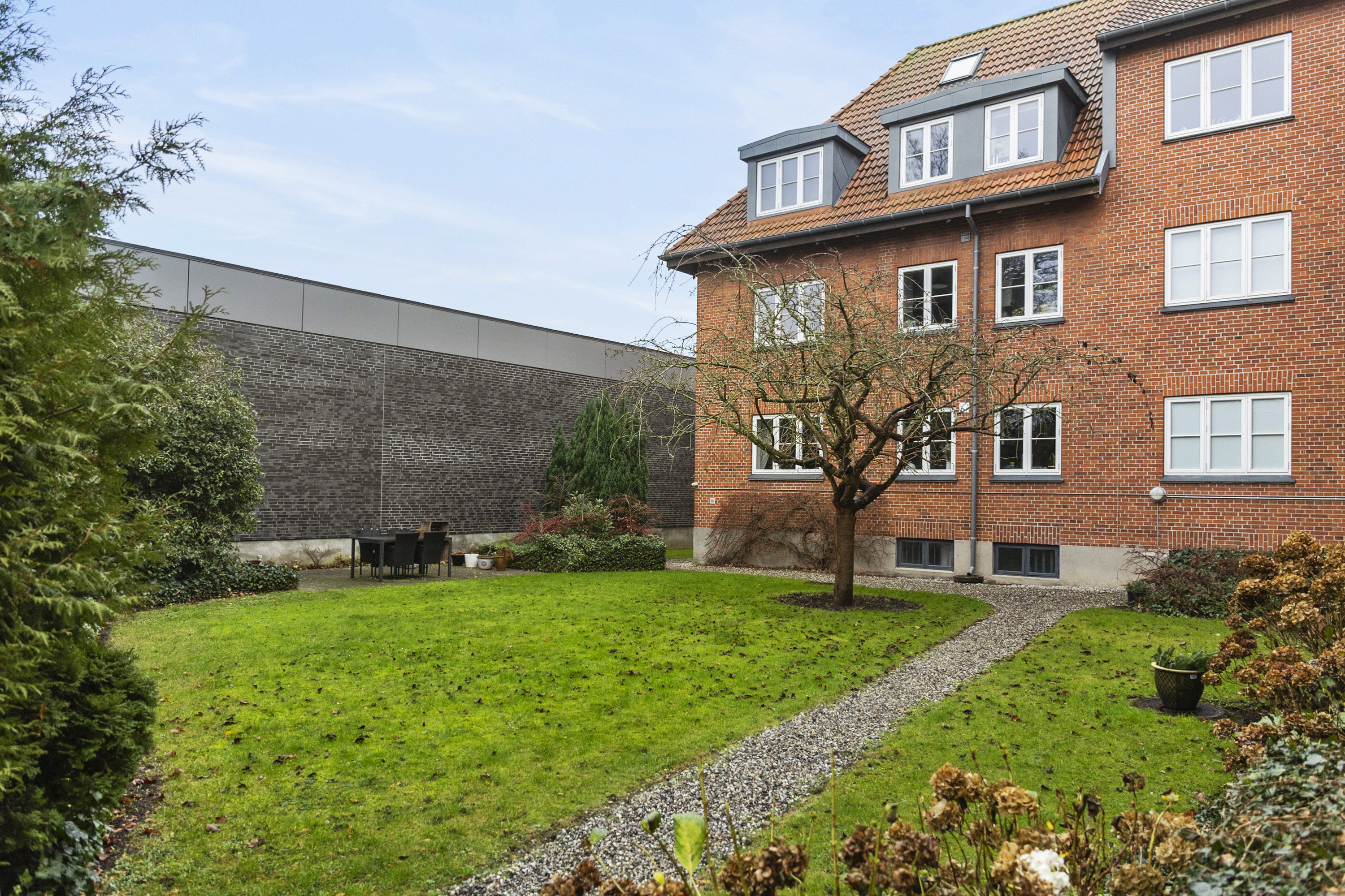 Fremhævet ejendommen billede i fuldskærmstilstand. Billede af Isgårdsvej 36, st.. th., 5000 Odense C