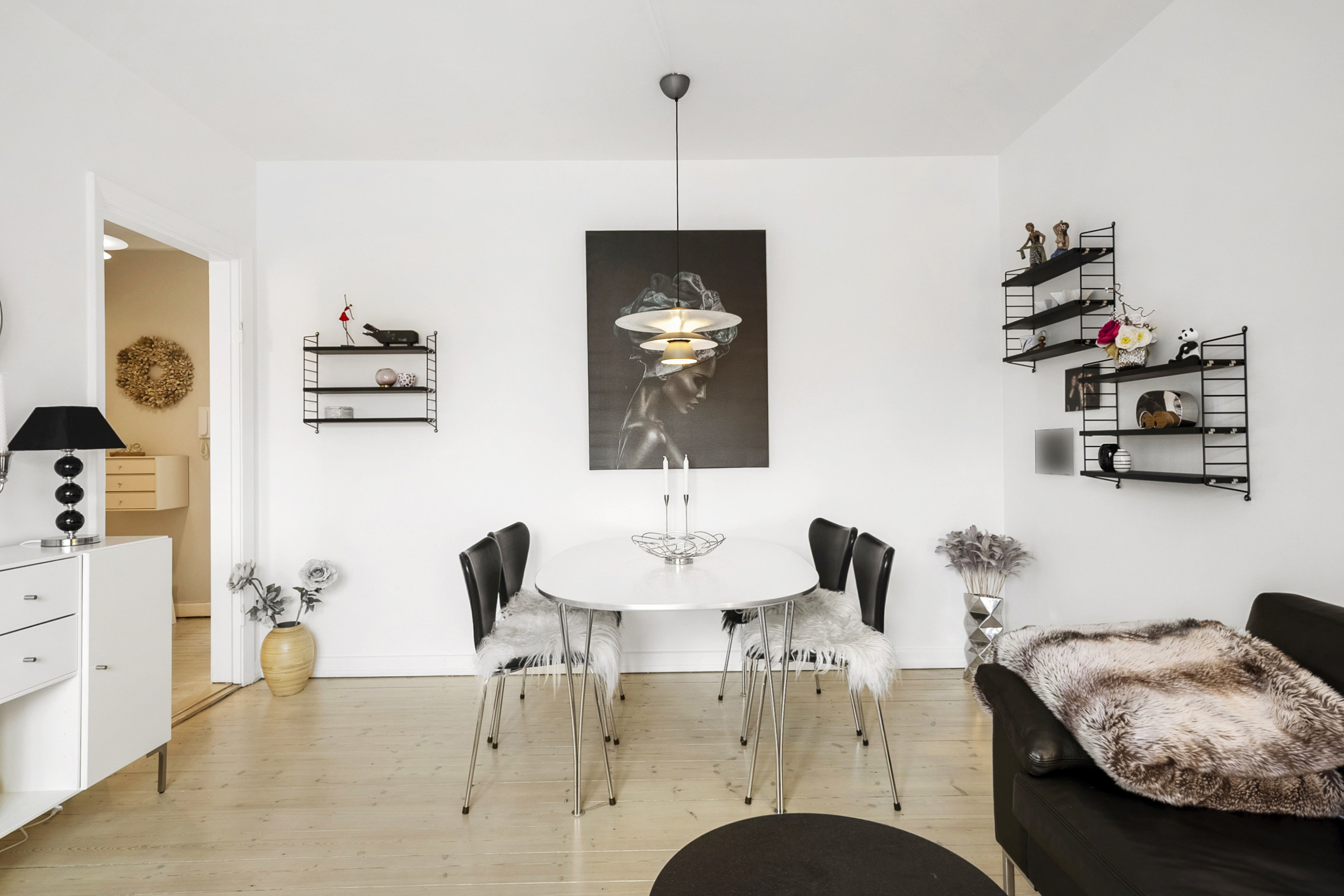 Fremhævet spisestue billede i fuldskærmstilstand. Billede af Isgårdsvej 36, st.. th., 5000 Odense C