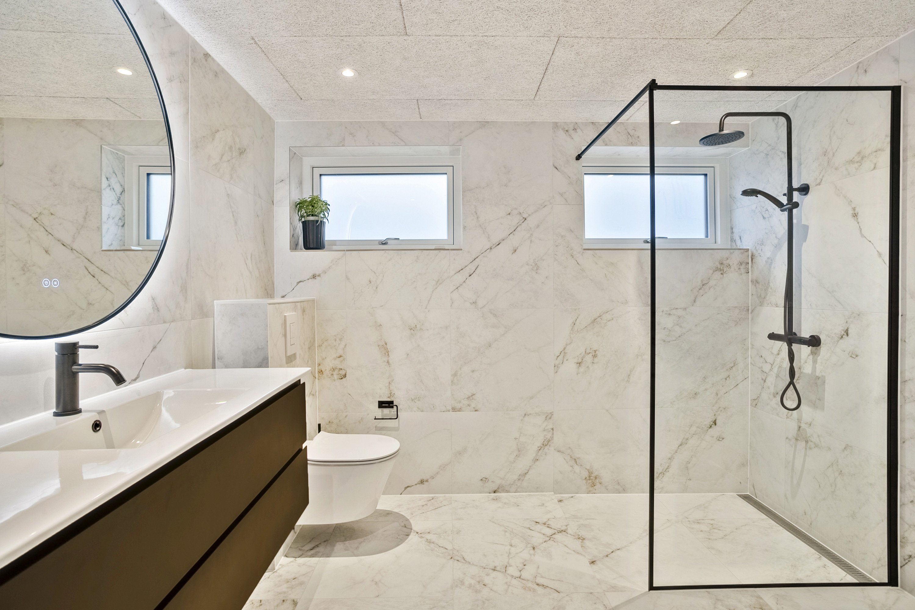 Fremhævet badeværelse billede i fuldskærmstilstand. Billede af Borgmestervej 73, 8700 Horsens