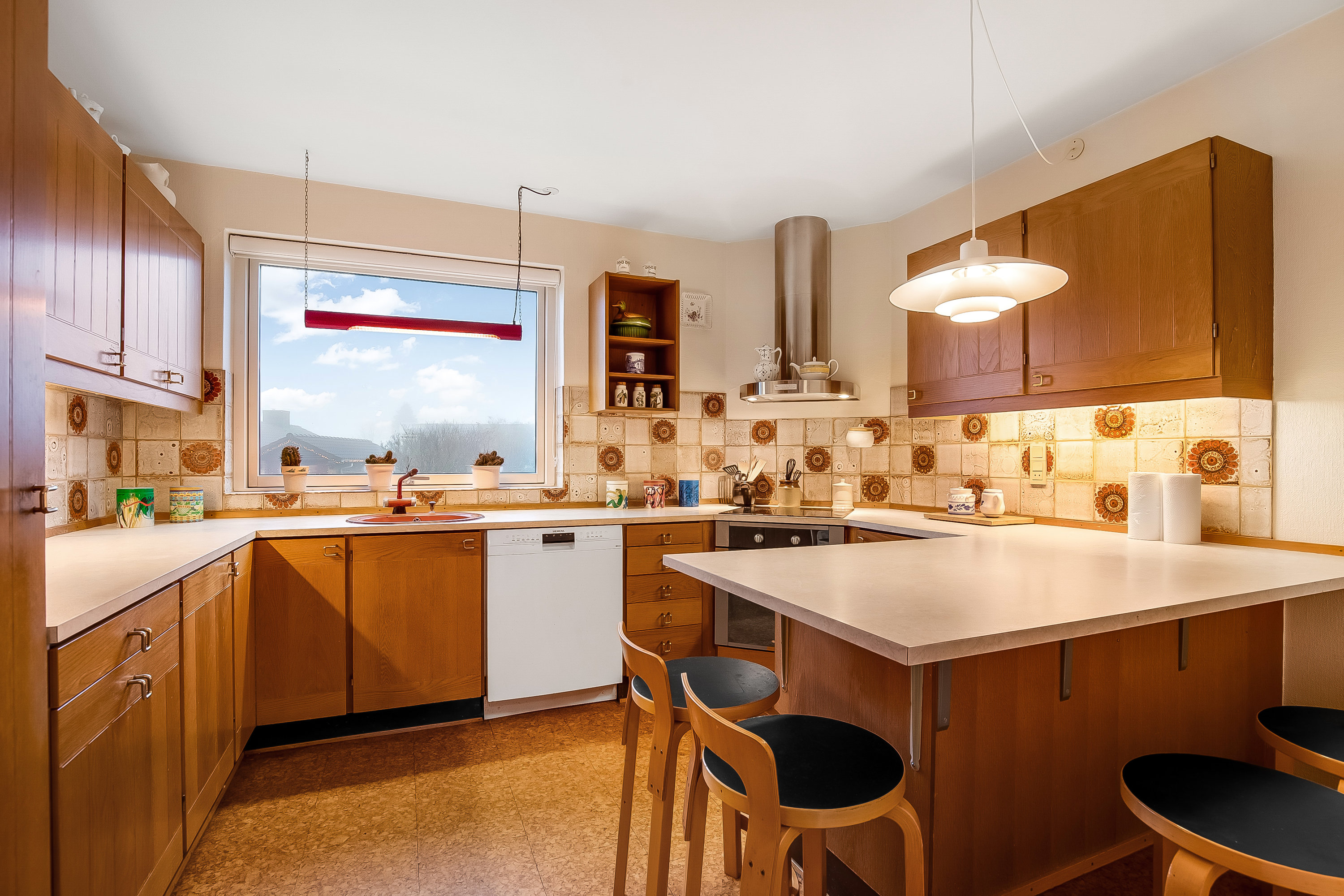 Fremhævet køkken billede i fuldskærmstilstand. Billede af Venusvej 23, Uhrhøj, 7100 Vejle