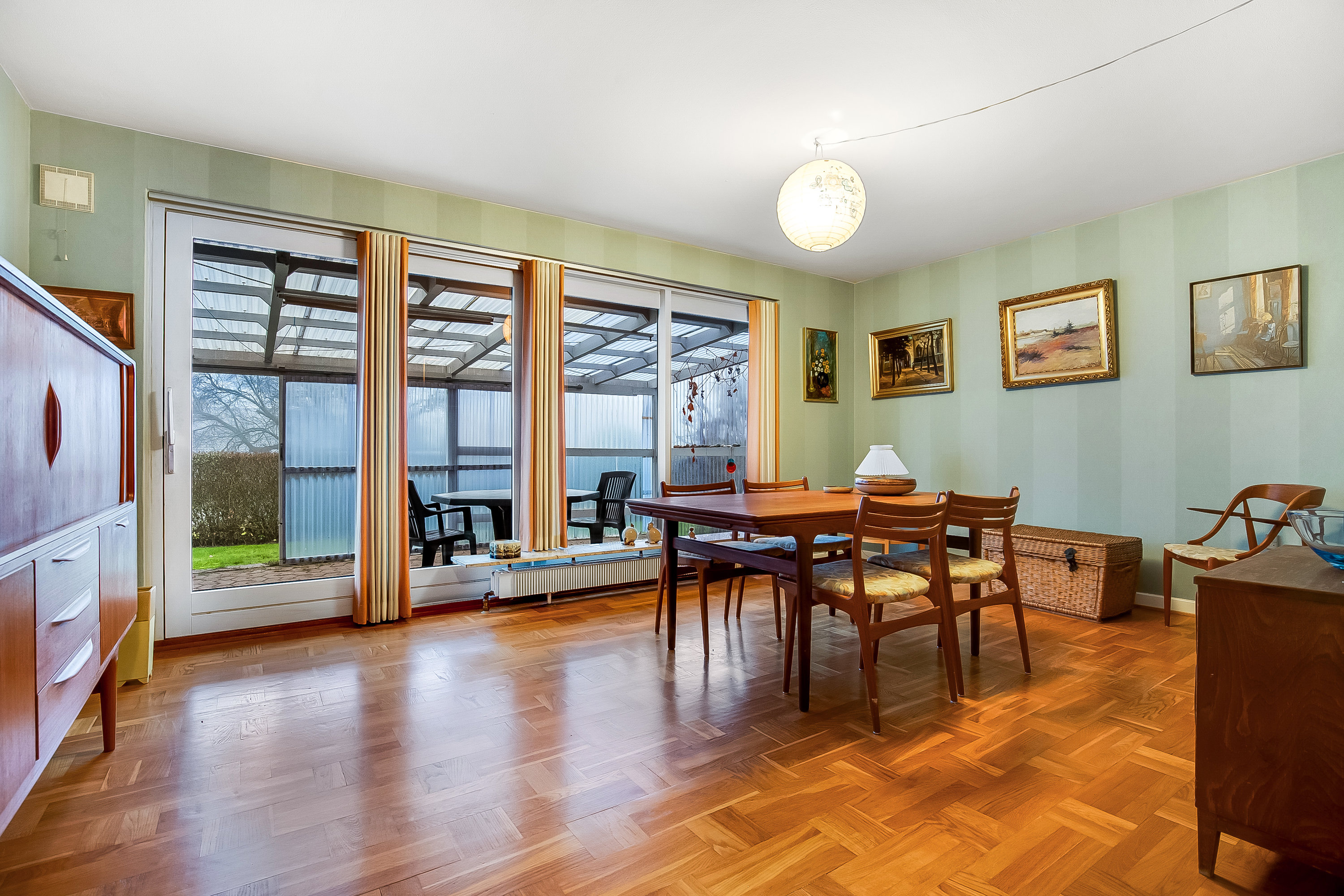 Fremhævet spisestue billede i fuldskærmstilstand. Billede af Venusvej 23, Uhrhøj, 7100 Vejle