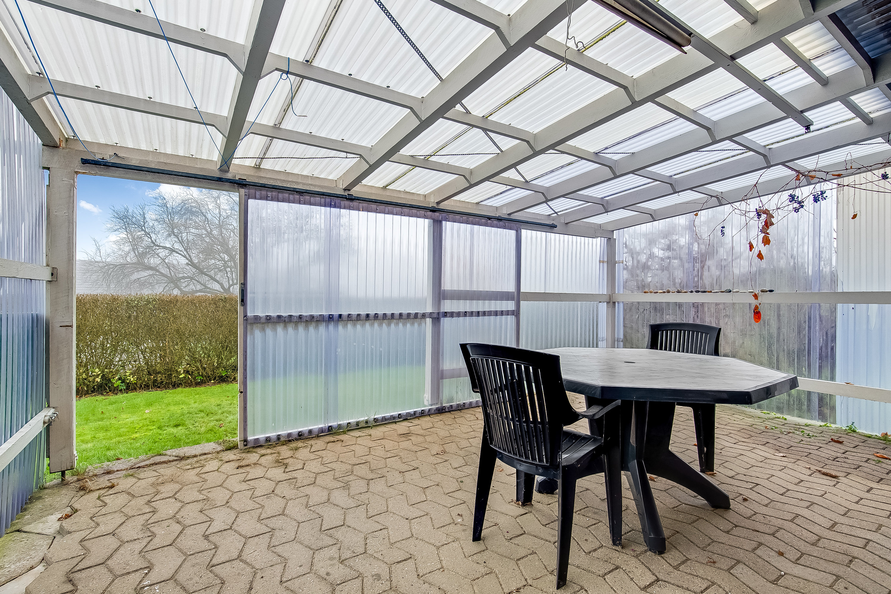 Fremhævet overdækket terrasse billede i fuldskærmstilstand. Billede af Venusvej 23, Uhrhøj, 7100 Vejle