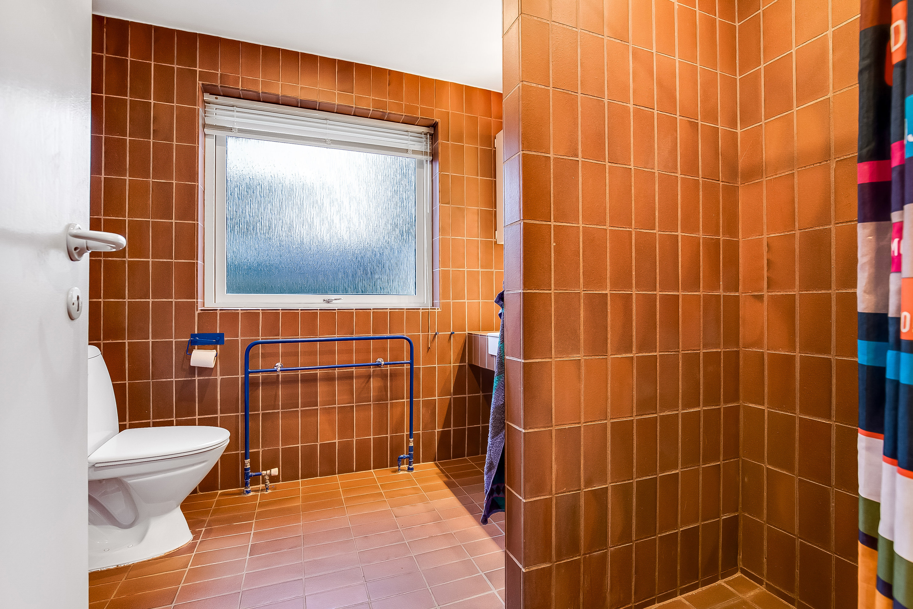 Fremhævet badeværelse billede i fuldskærmstilstand. Billede af Venusvej 23, Uhrhøj, 7100 Vejle