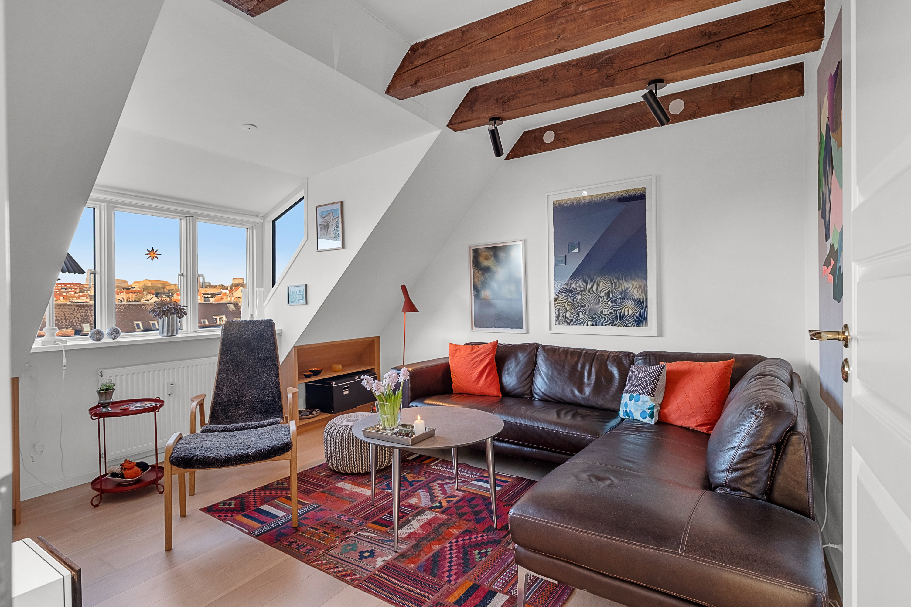 Fremhævet stue billede i fuldskærmstilstand. Billede af Kystvejen 27, 6. tv., 8000 Aarhus C