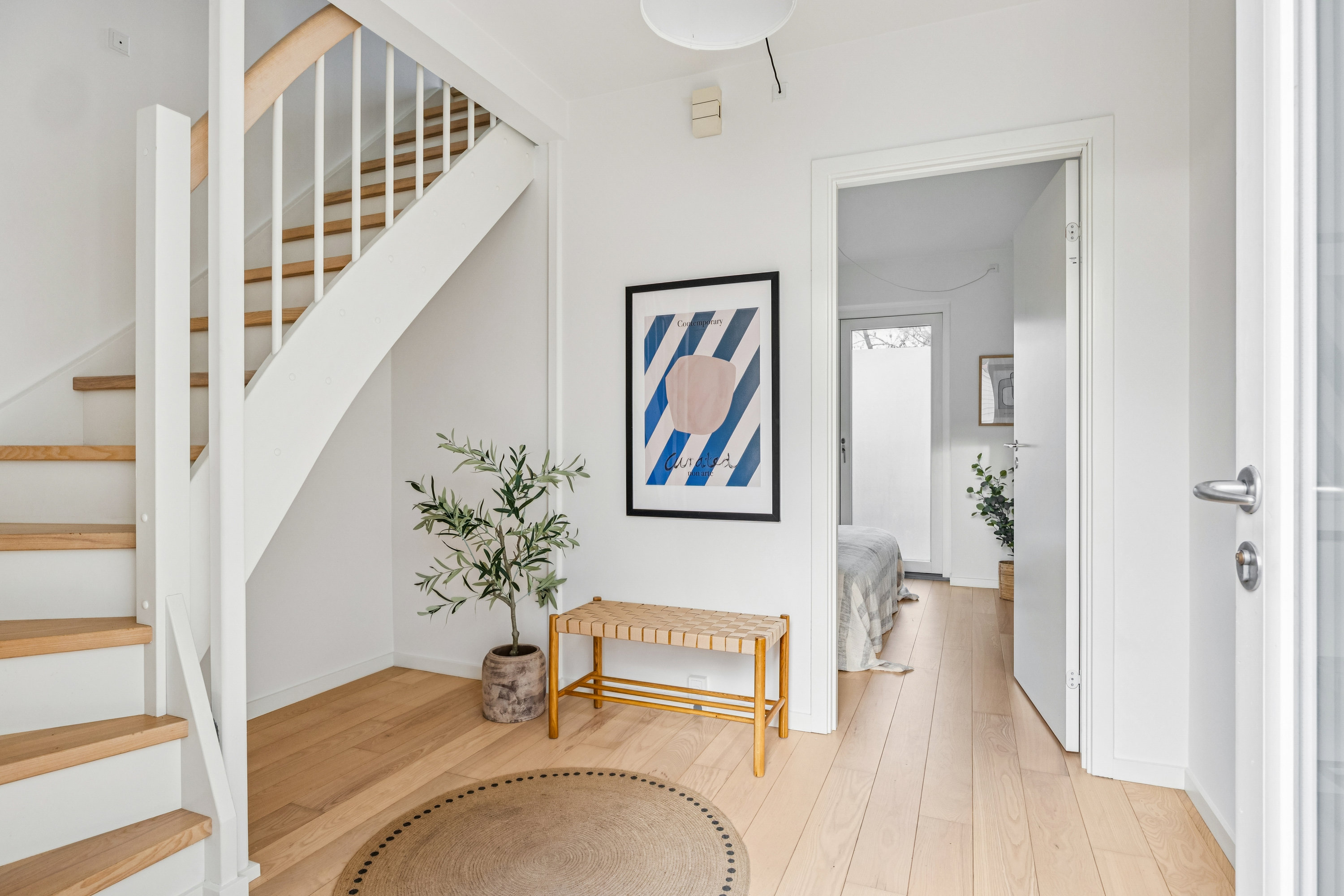 Fremhævet gang billede i fuldskærmstilstand. Billede af Torvebyen 38, 4600 Køge