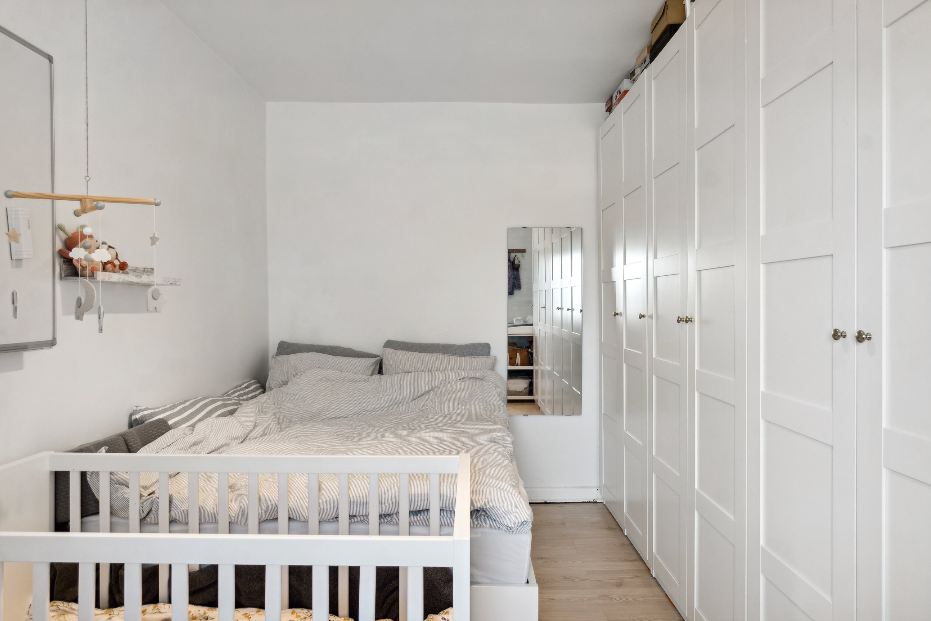 Fremhævet soveværelse billede i fuldskærmstilstand. Billede af Hvidovrevej 50, st.. 4., 2610 Rødovre