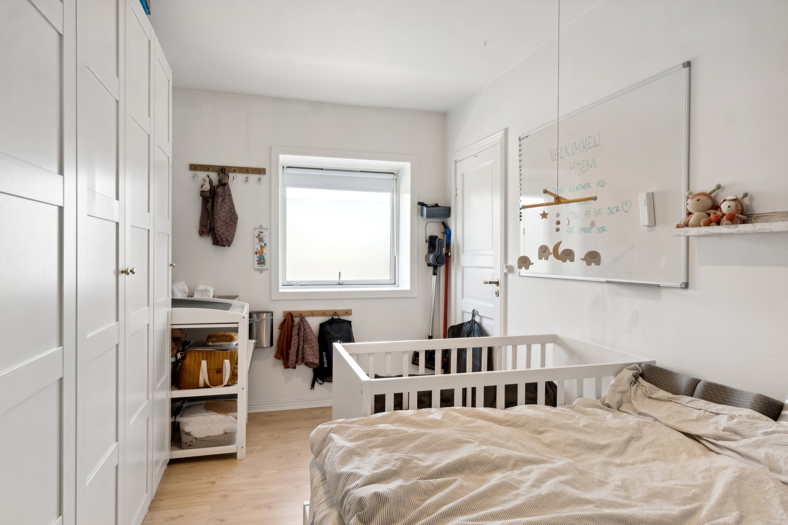 Fremhævet soveværelse billede i fuldskærmstilstand. Billede af Hvidovrevej 50, st.. 4., 2610 Rødovre