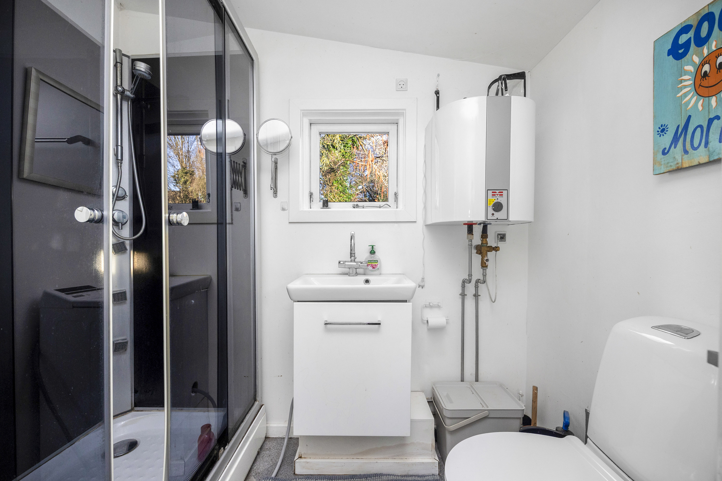 Fremhævet  billede i fuldskærmstilstand. Billede af Hf. Grænsen 2, 2000 Frederiksberg