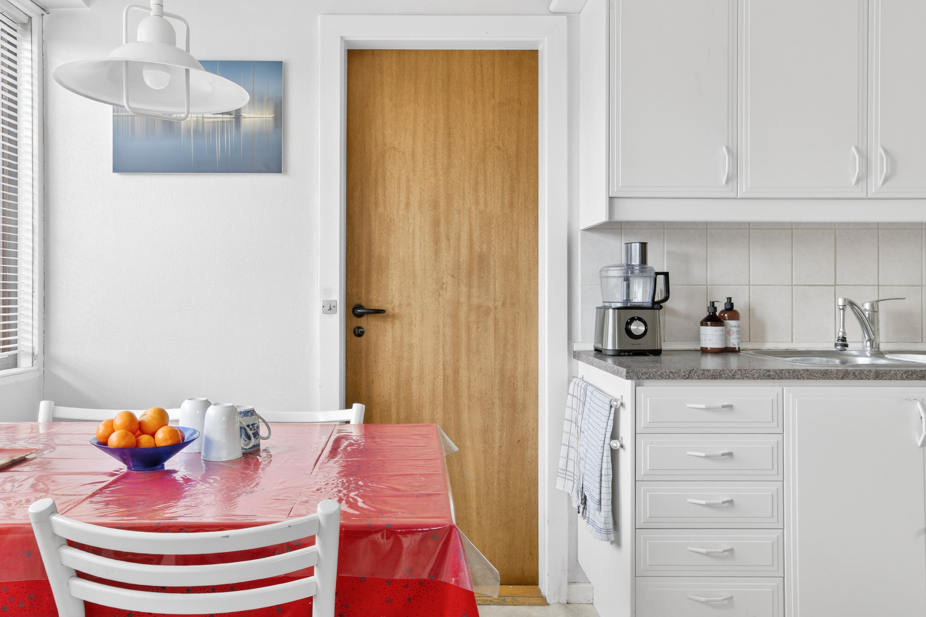 Fremhævet køkken billede i fuldskærmstilstand. Billede af Tranemosevej 50, 2750 Ballerup