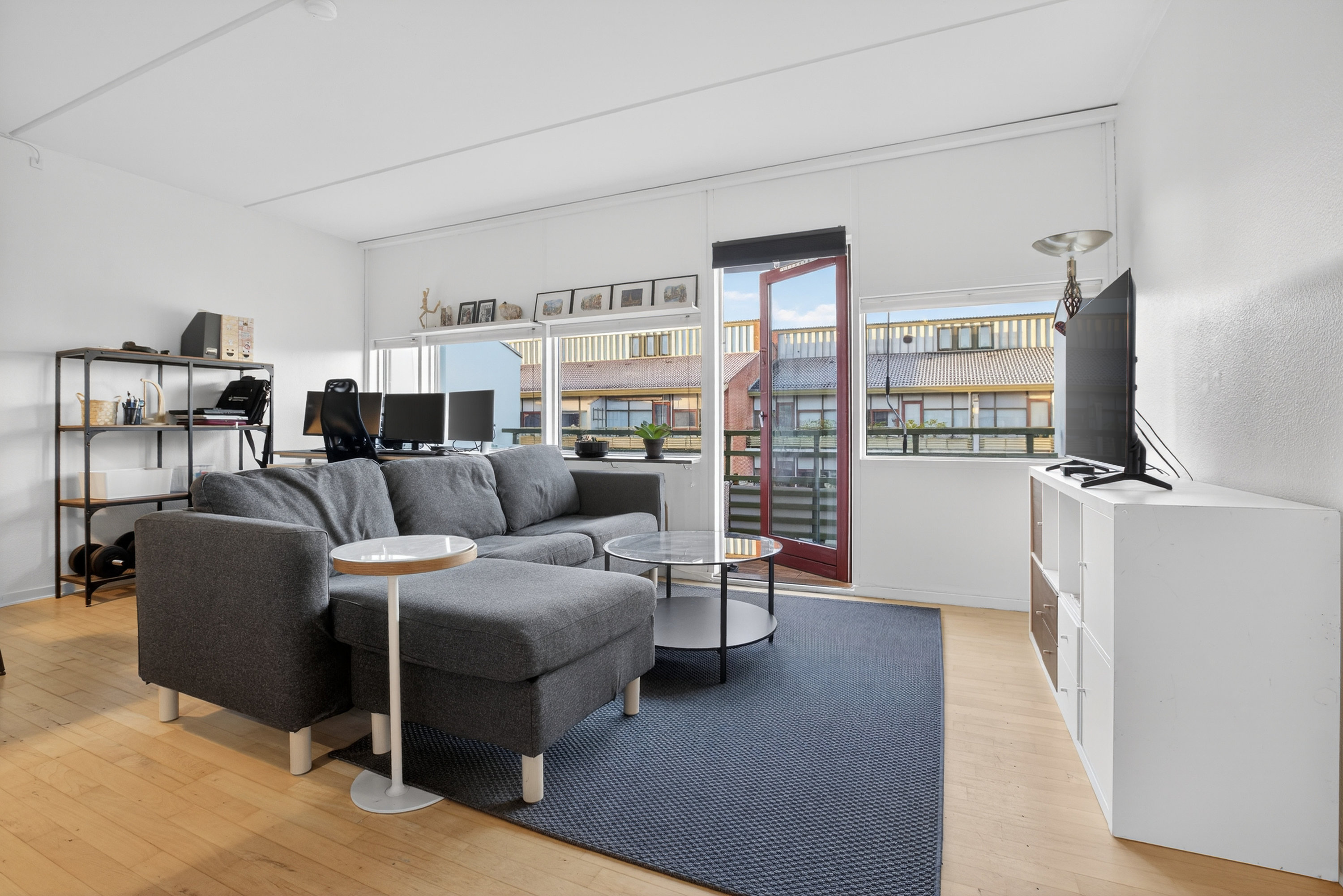 Fremhævet stue billede i fuldskærmstilstand. Billede af Pærevangen 16, 2. mf., Smørumnedre, 2765 Smørum