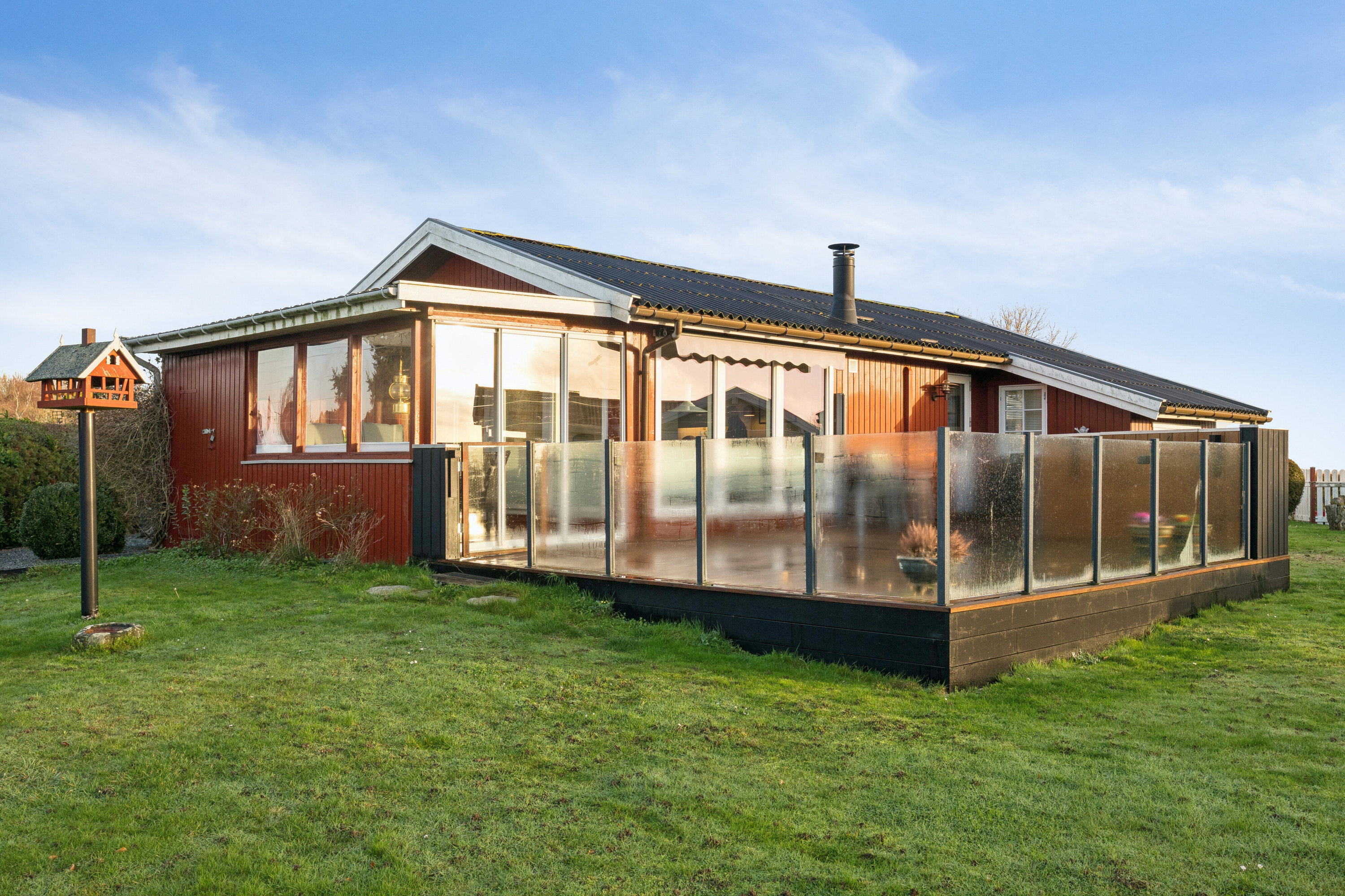 Fremhævet set fra haven billede i fuldskærmstilstand. Billede af Sejlet 14, 4793 Bogø By