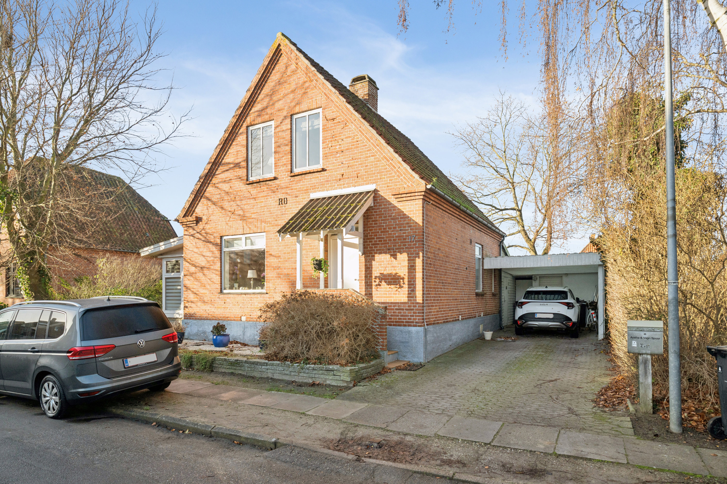 Fremhævet set fra vejen billede i fuldskærmstilstand. Billede af Grundtvigs Alle 17, 4760 Vordingborg