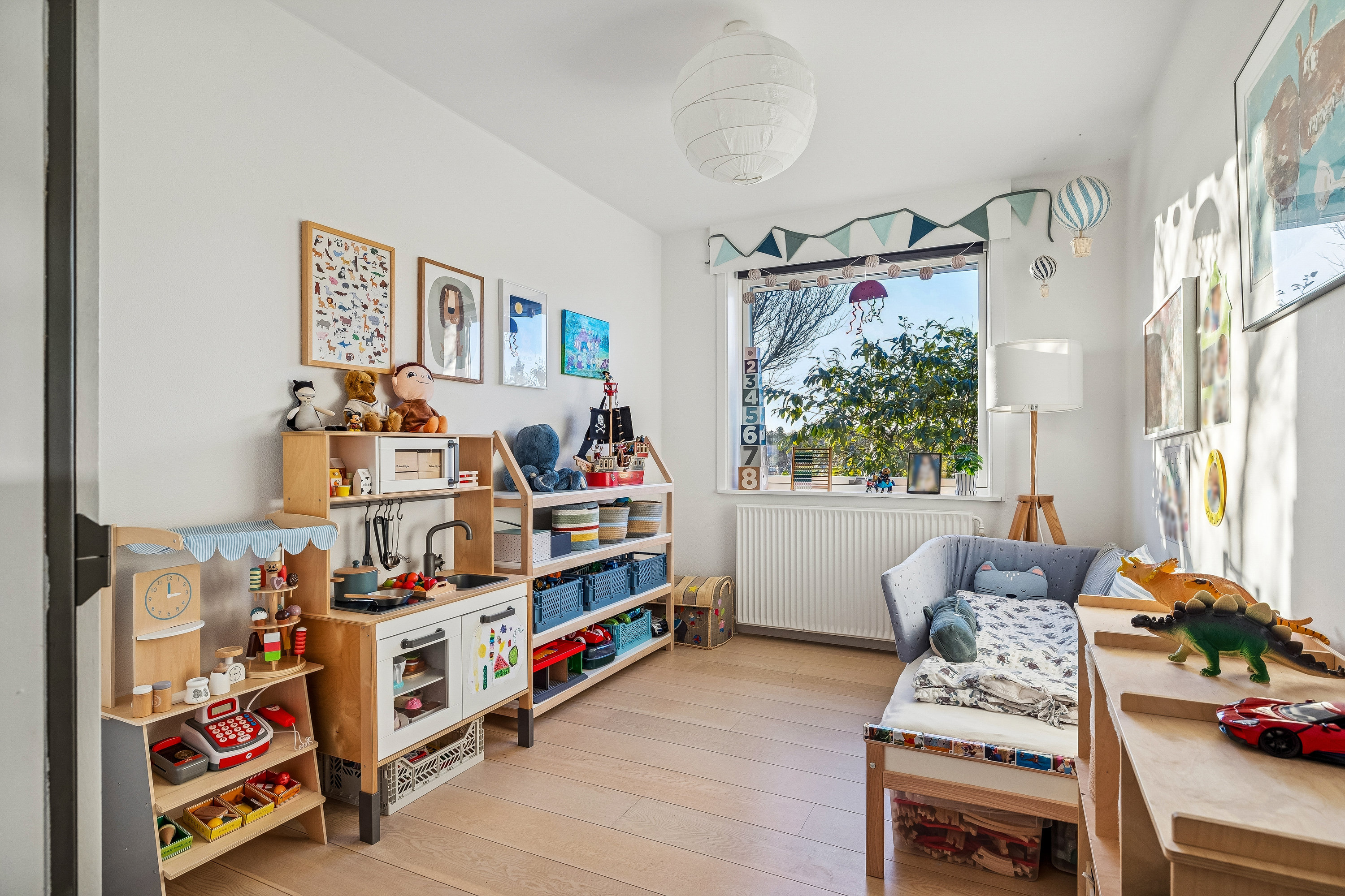 Fremhævet værelse billede i fuldskærmstilstand. Billede af Skrænten 19, Vrold, 8660 Skanderborg