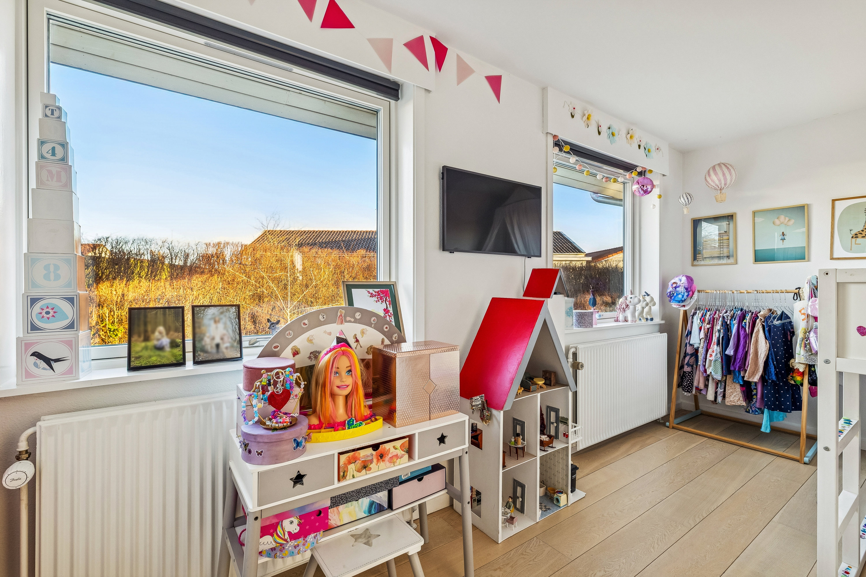 Fremhævet værelse billede i fuldskærmstilstand. Billede af Skrænten 19, Vrold, 8660 Skanderborg