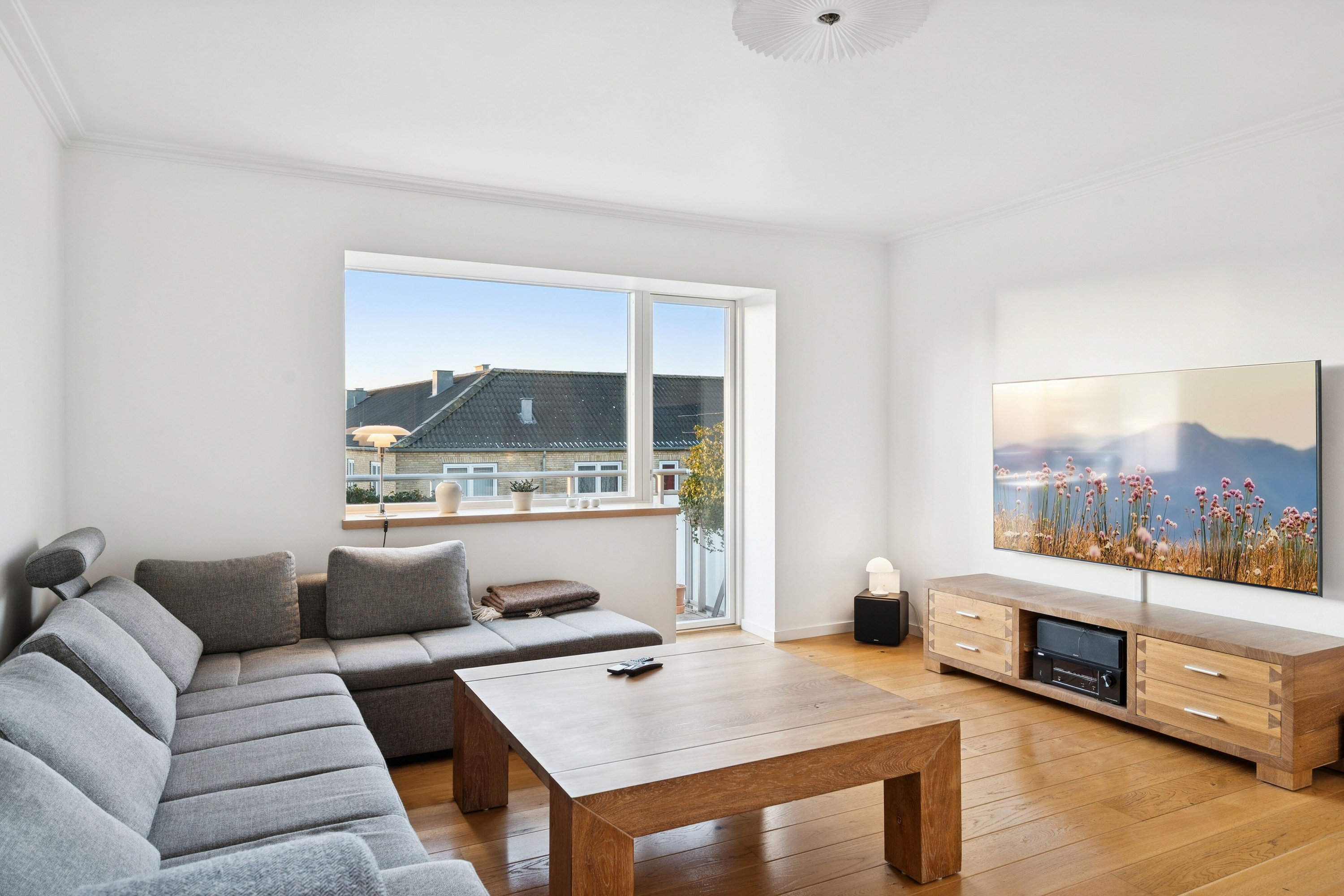 Fremhævet stue billede i fuldskærmstilstand. Billede af Tværvej 2, 2. tv., 2600 Glostrup