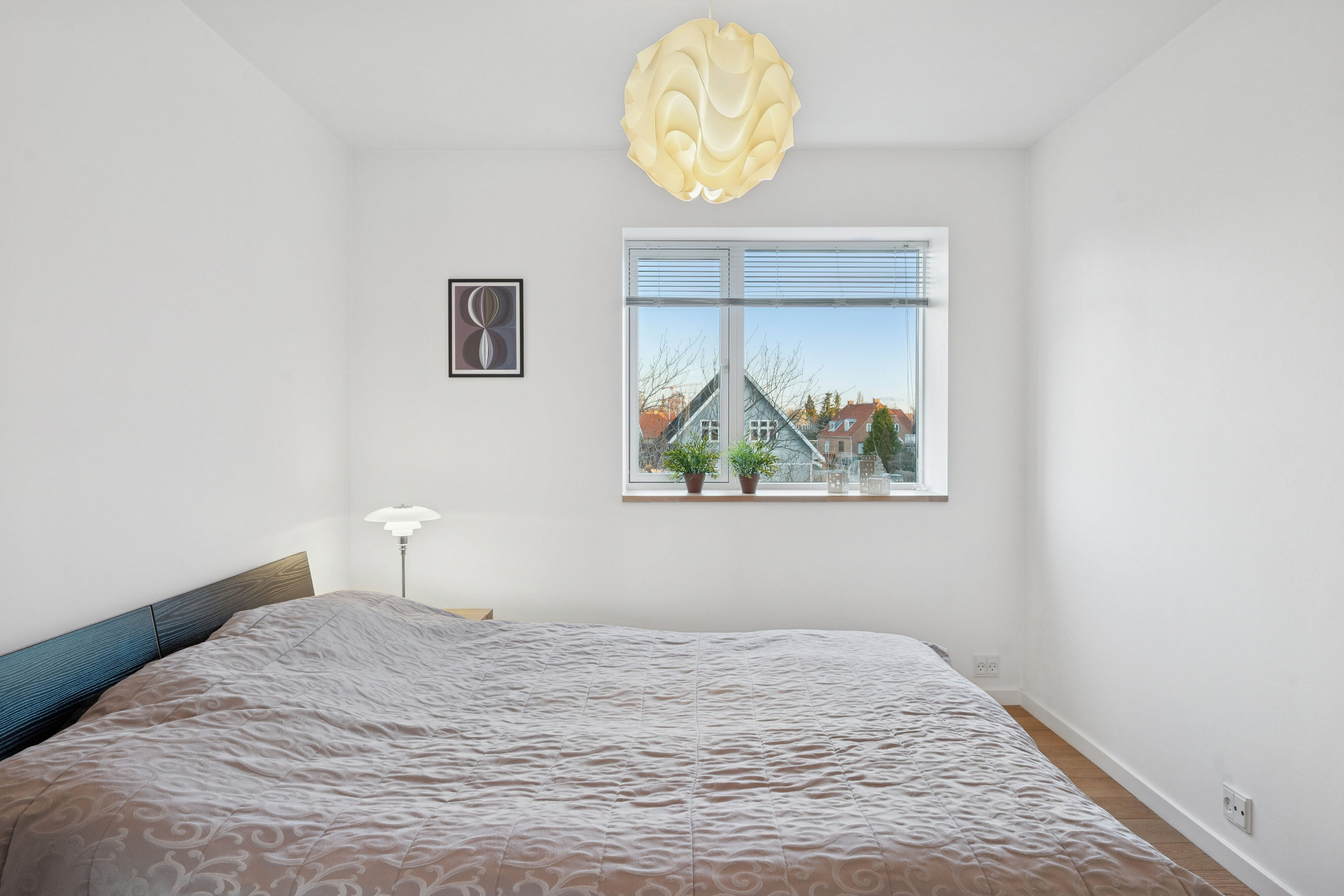 Fremhævet soveværelse billede i fuldskærmstilstand. Billede af Tværvej 2, 2. tv., 2600 Glostrup