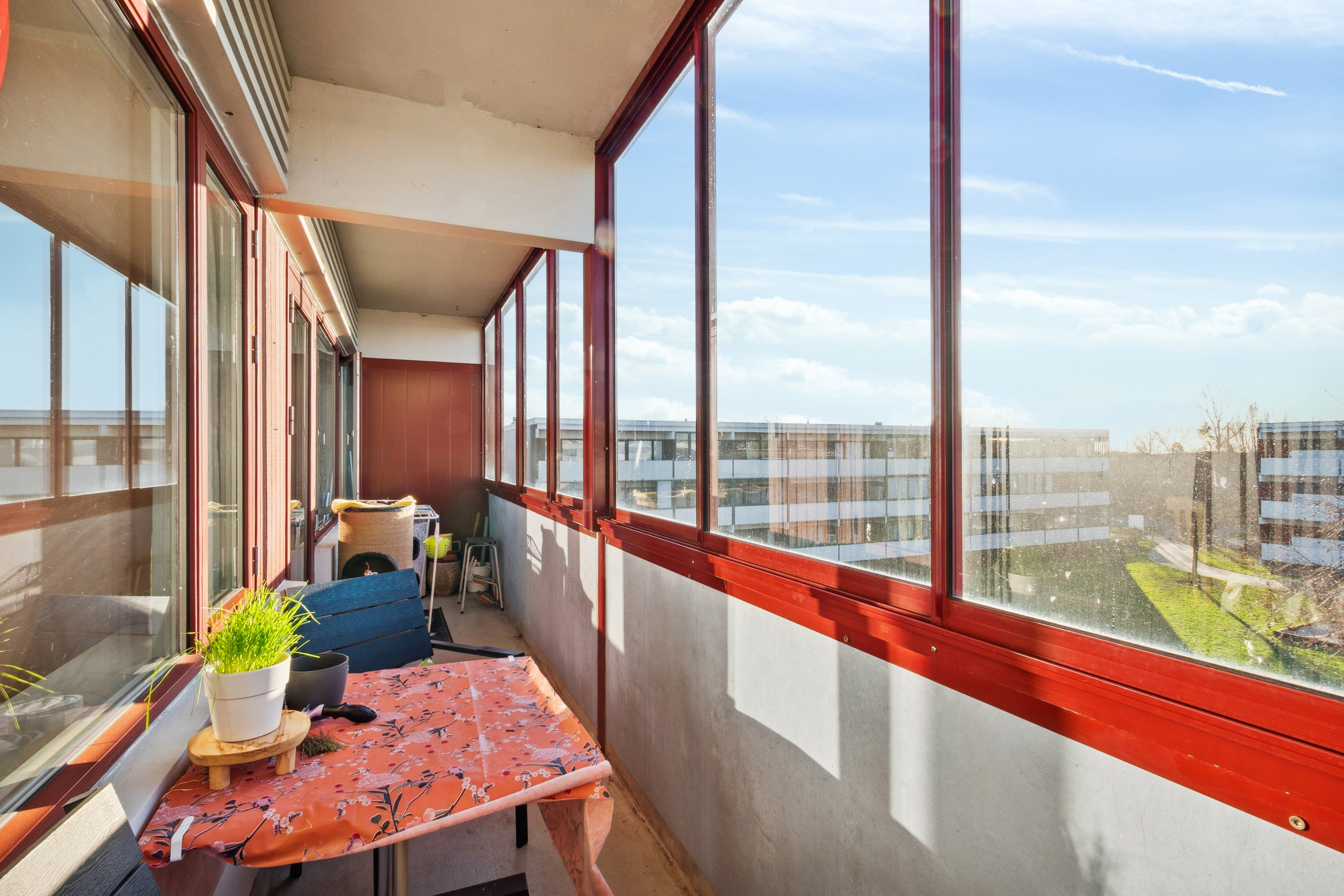 Fremhævet altan billede i fuldskærmstilstand. Billede af Vejlegårdsparken 40, 2. 23., 2665 Vallensbæk Strand