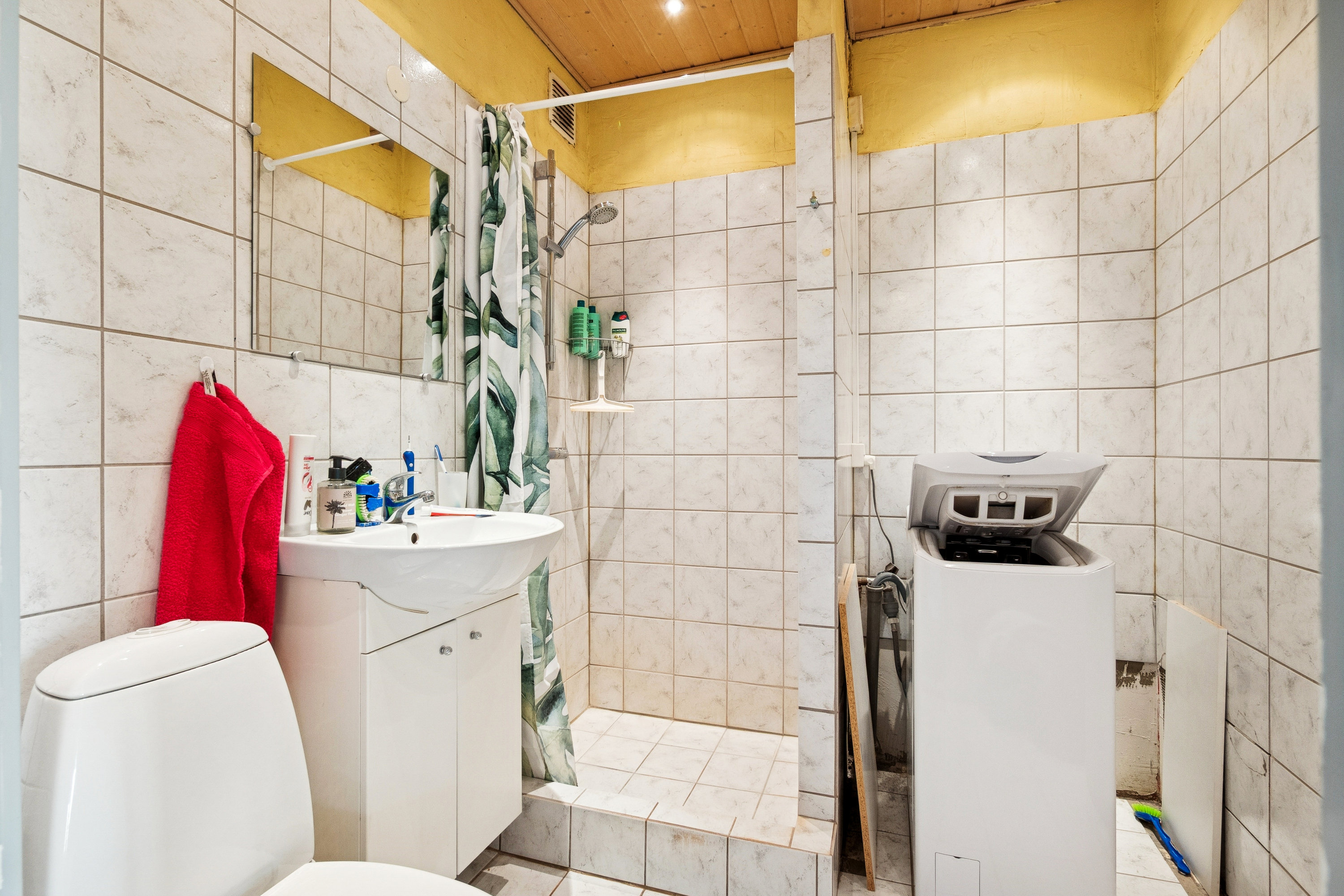 Fremhævet badeværelse billede i fuldskærmstilstand. Billede af Vejlegårdsparken 40, 2. 23., 2665 Vallensbæk Strand