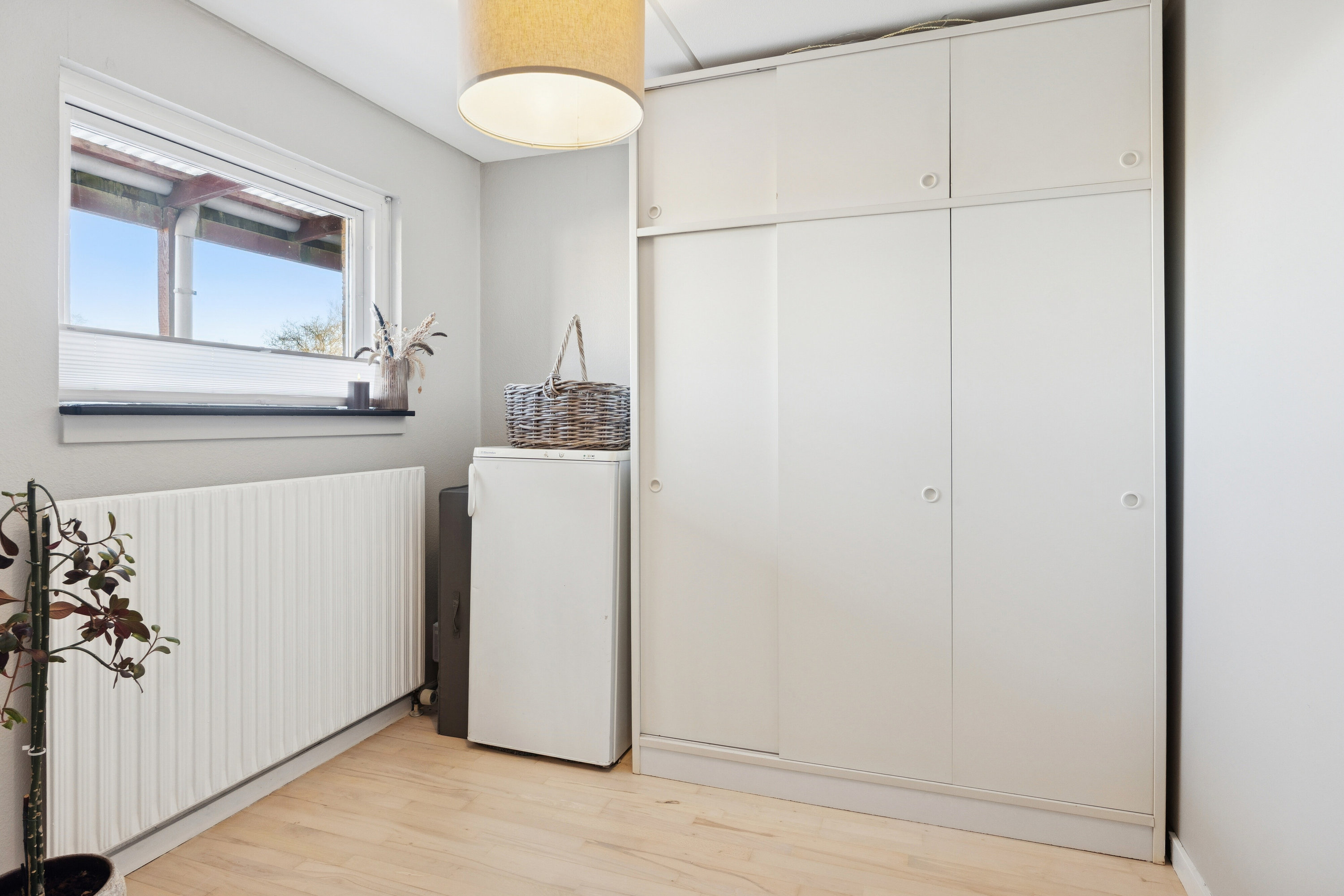 Fremhævet værelse billede i fuldskærmstilstand. Billede af Helleristen 109, 4700 Næstved