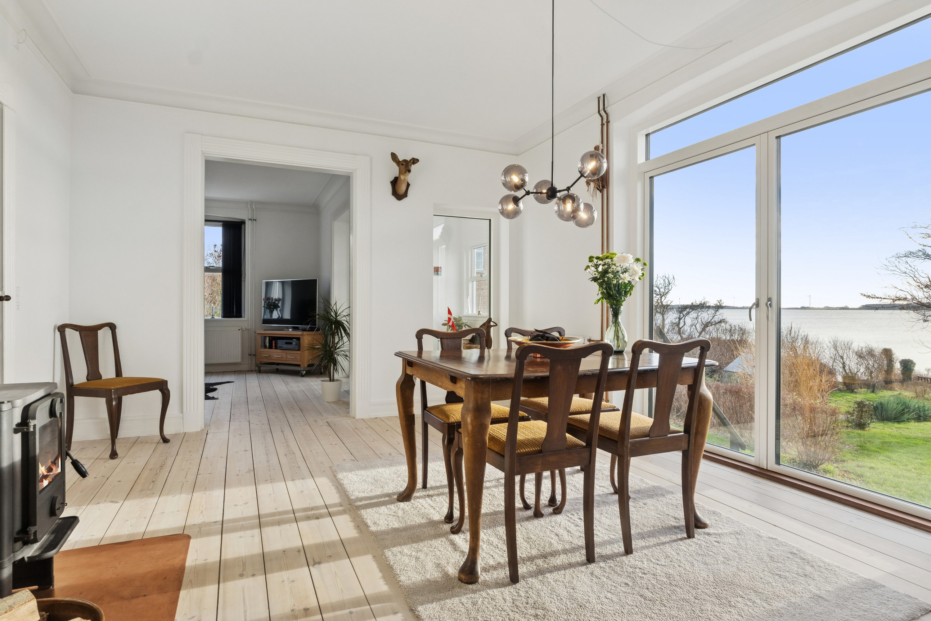 Fremhævet spisestue billede i fuldskærmstilstand. Billede af Solbjergvej 9, 4400 Kalundborg