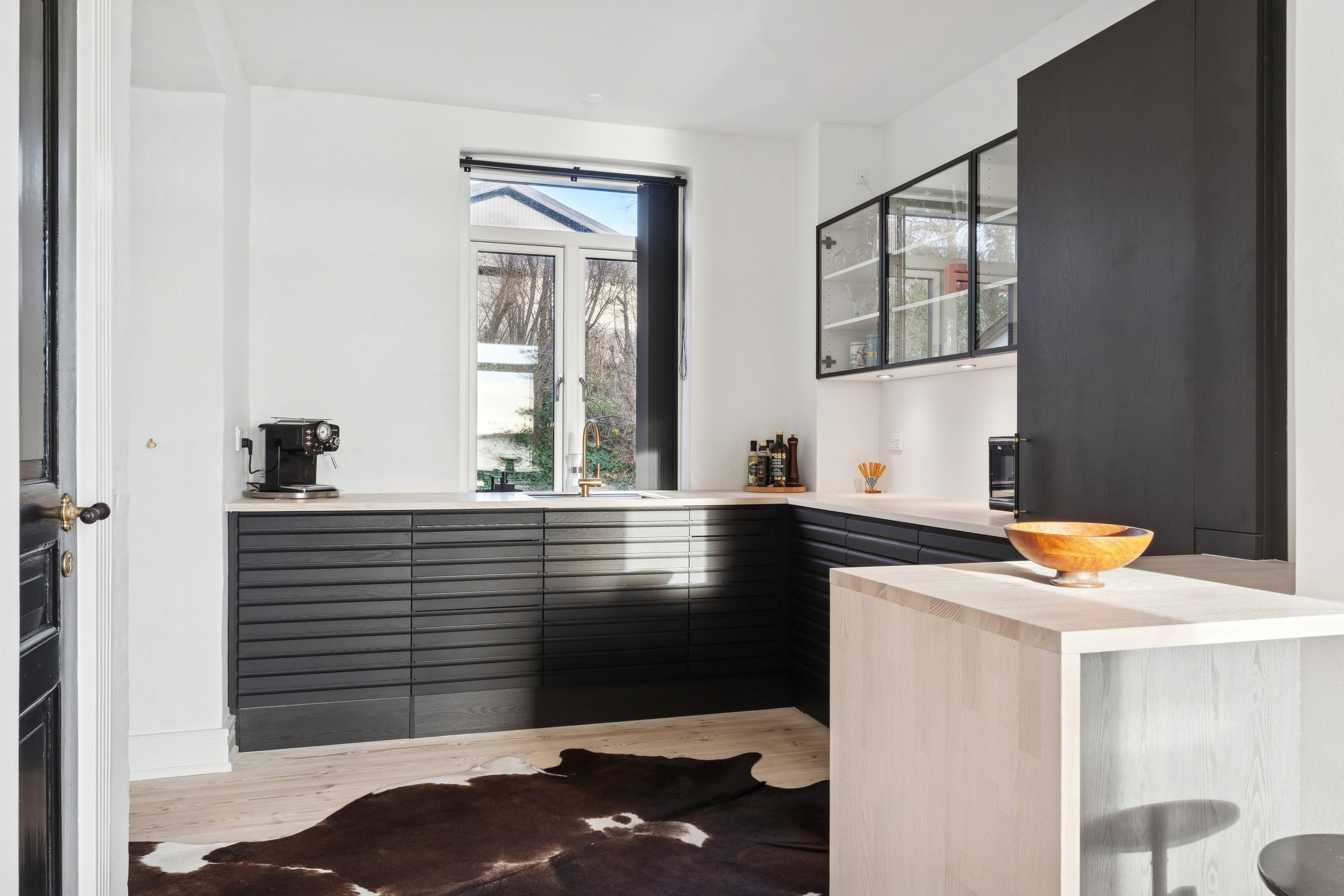 Fremhævet køkken billede i fuldskærmstilstand. Billede af Solbjergvej 9, 4400 Kalundborg